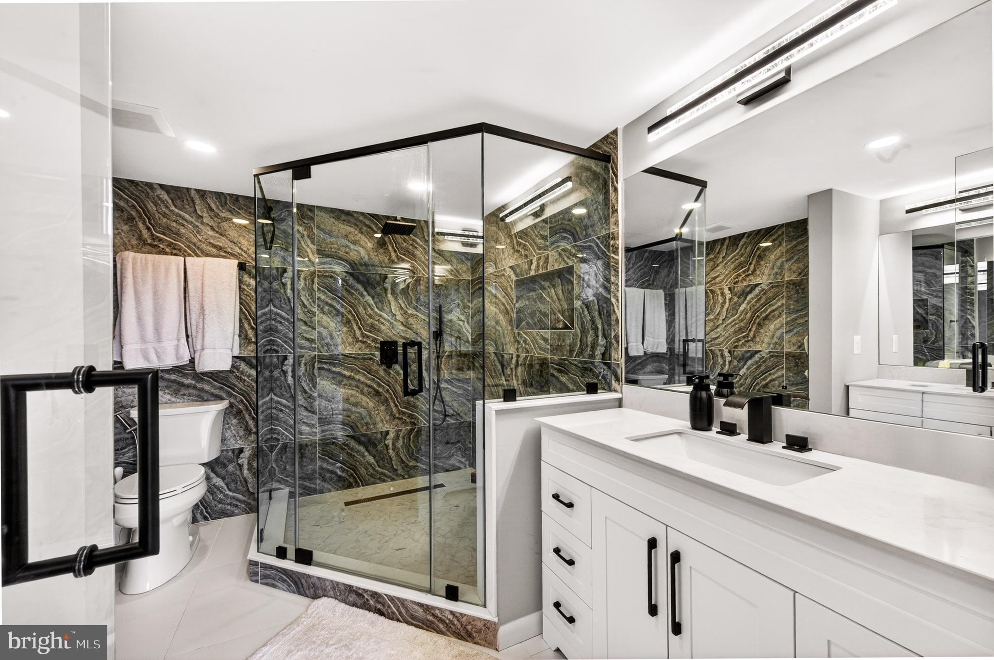 MALLARDS LANDING - Residential