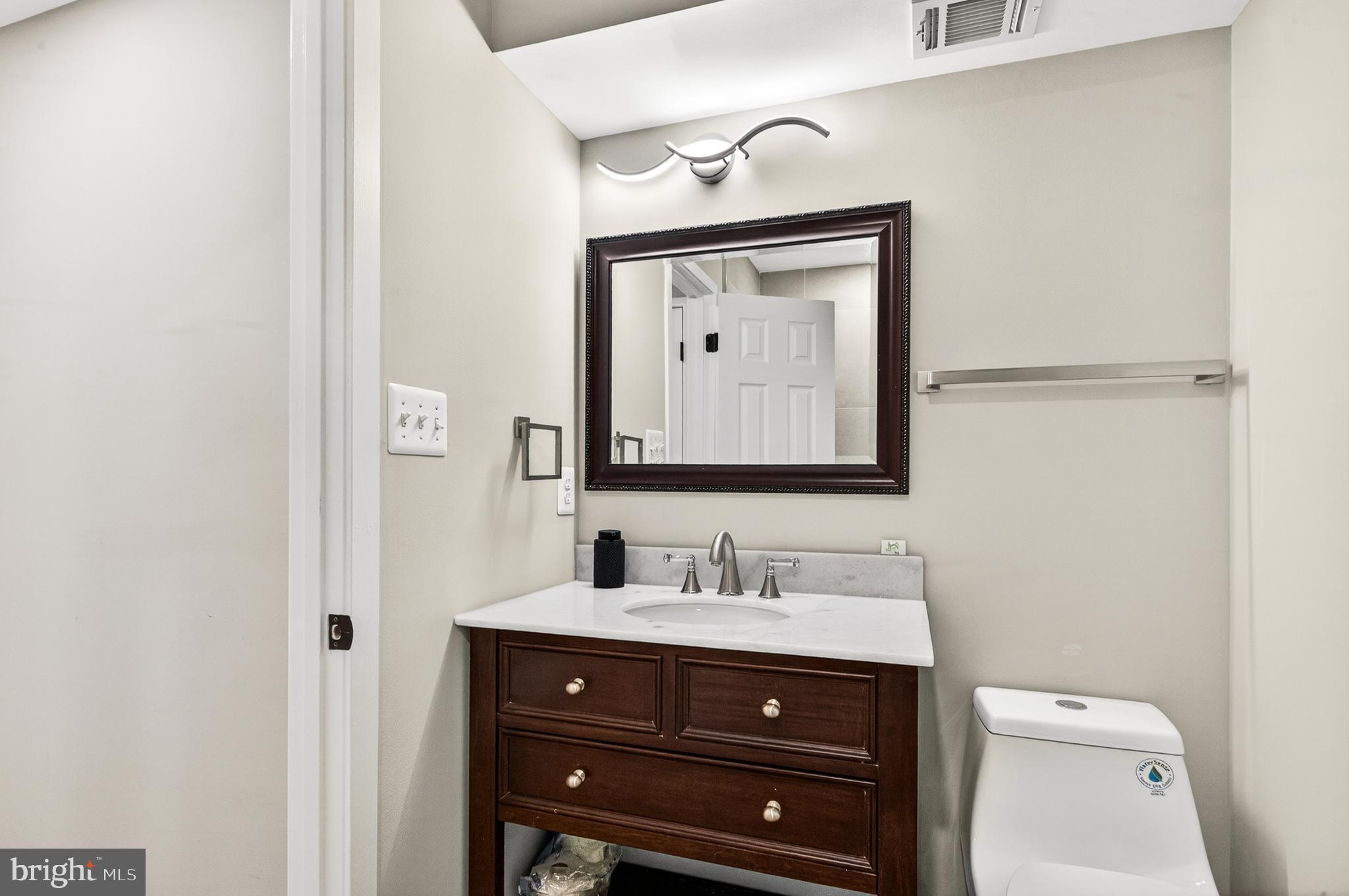 MALLARDS LANDING - Residential