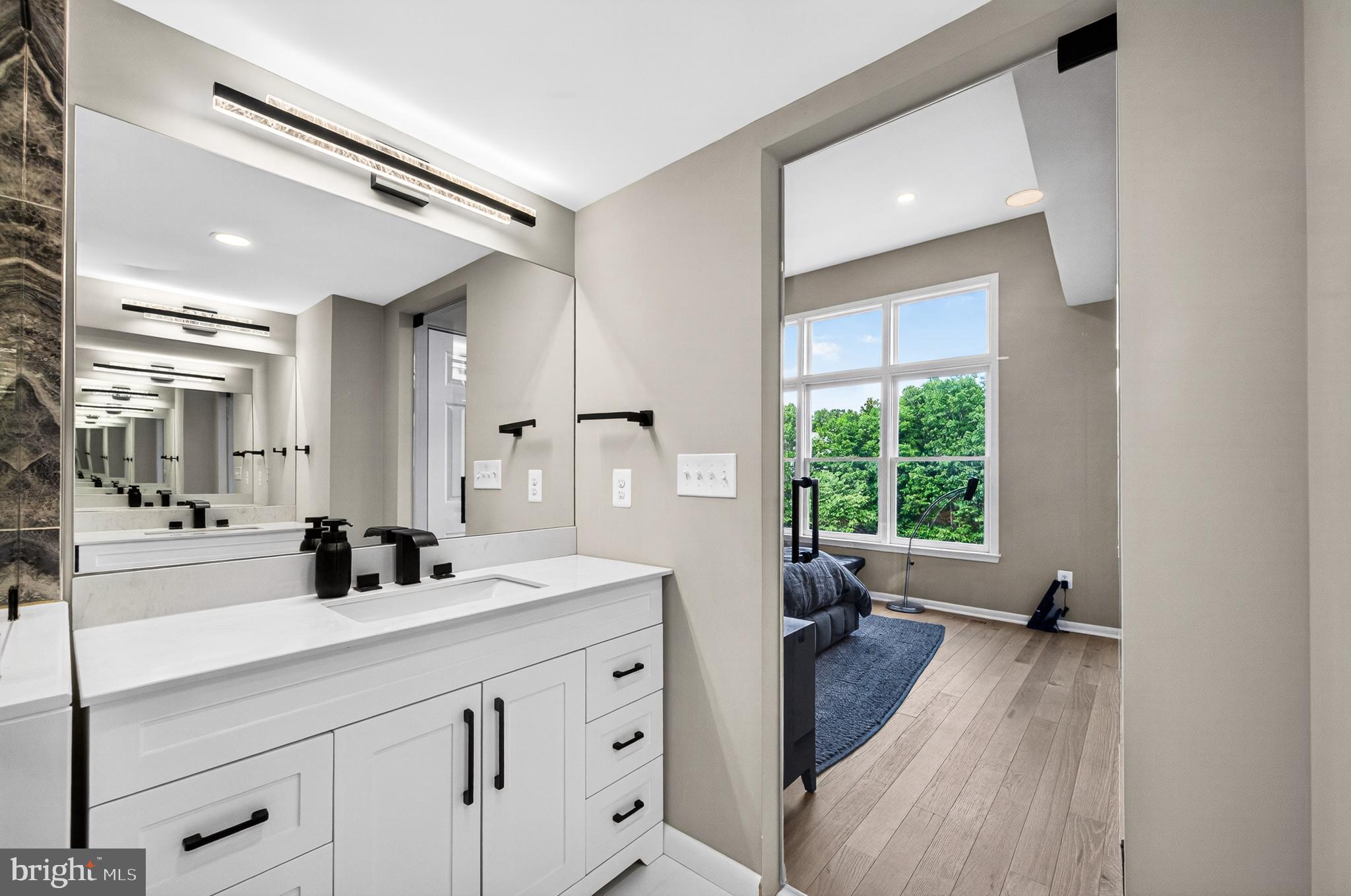 MALLARDS LANDING - Residential