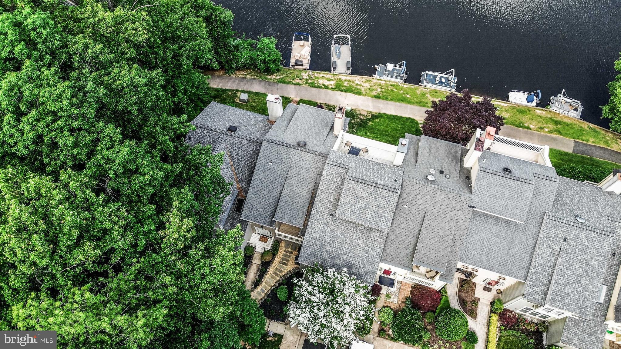 MALLARDS LANDING - Residential