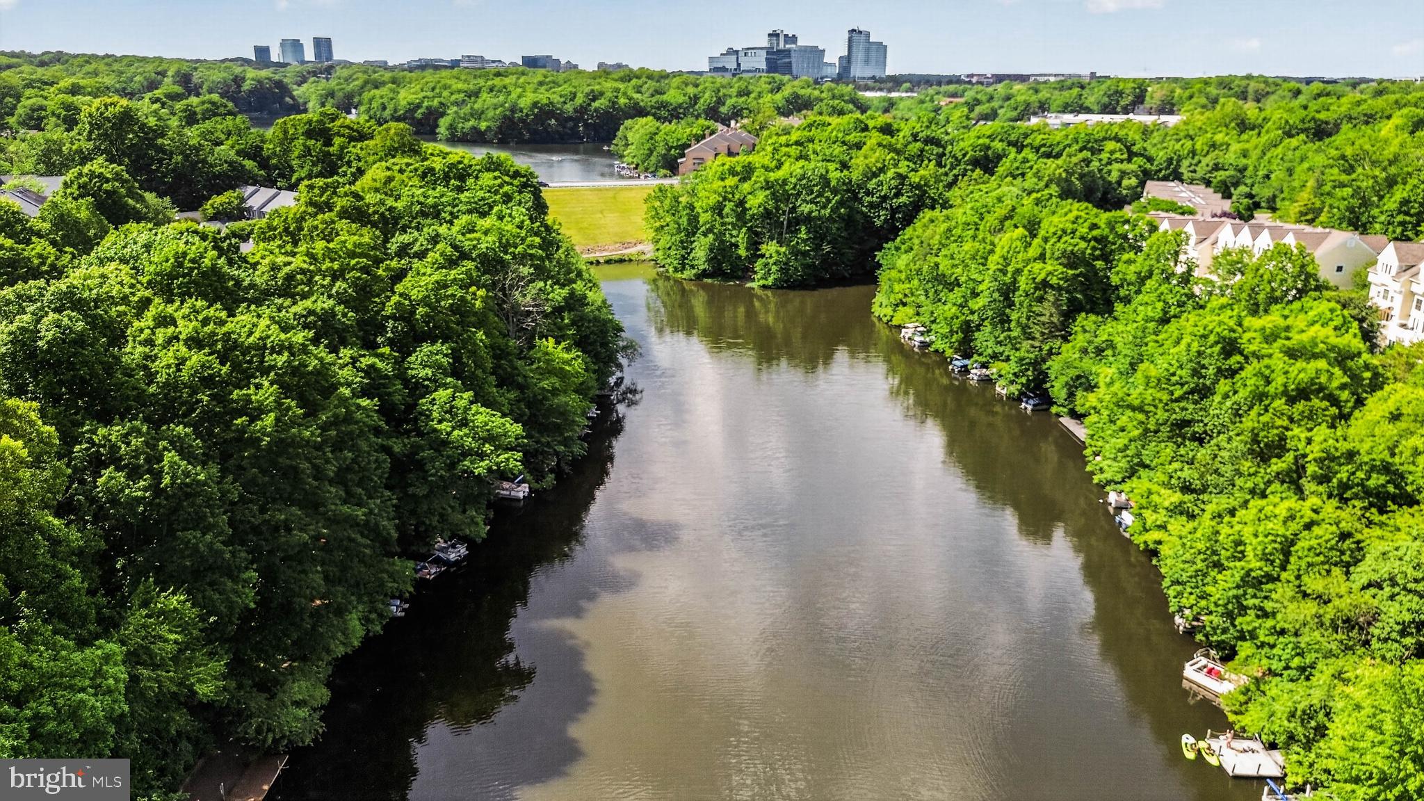 MALLARDS LANDING - Residential