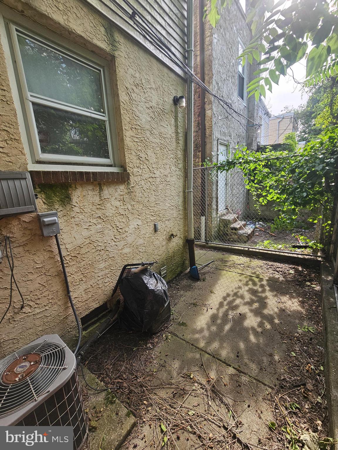 ALLEGHENY WEST - Residential
