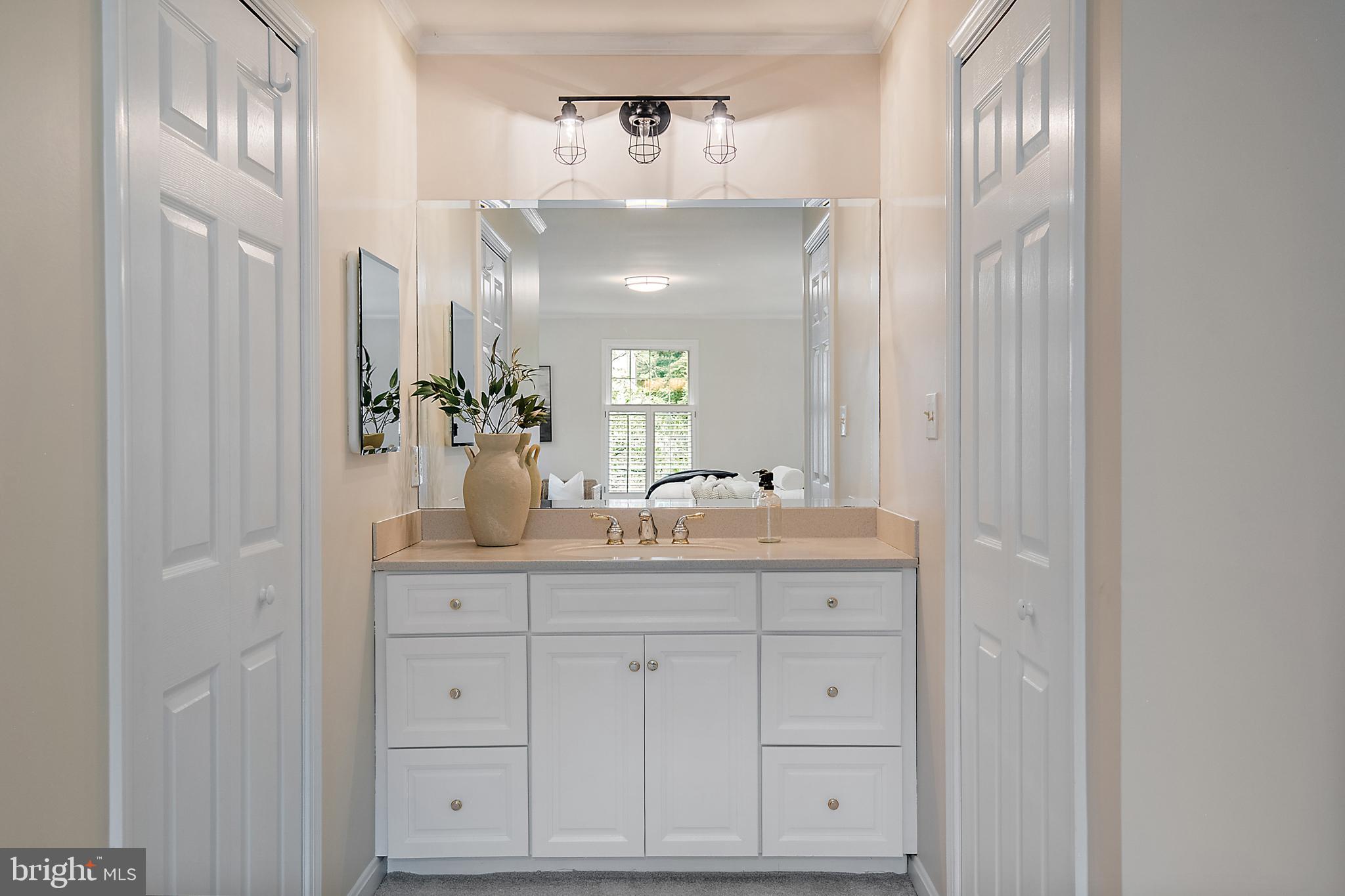 WEST ANNAPOLIS - Residential