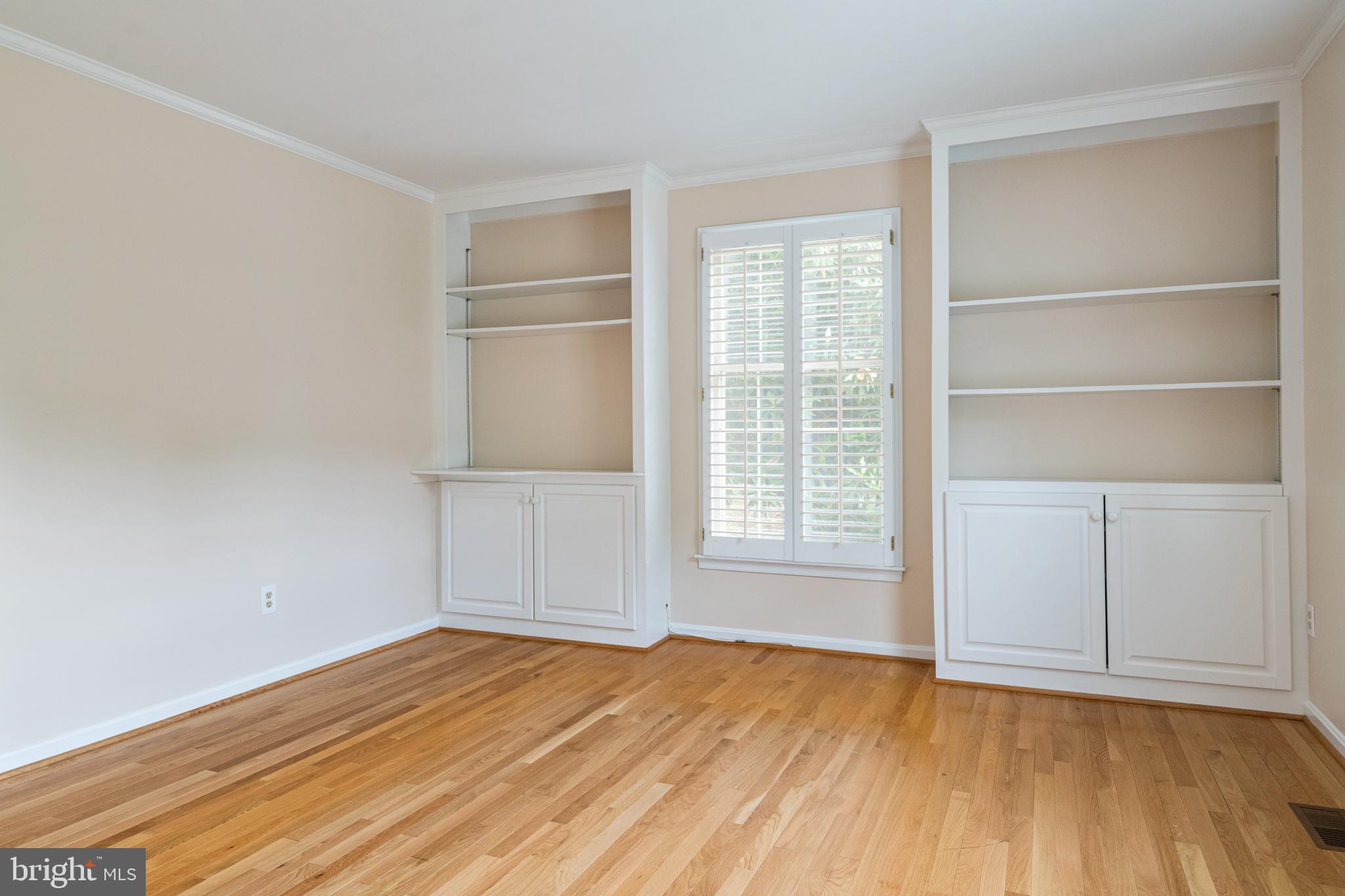 WEST ANNAPOLIS - Residential