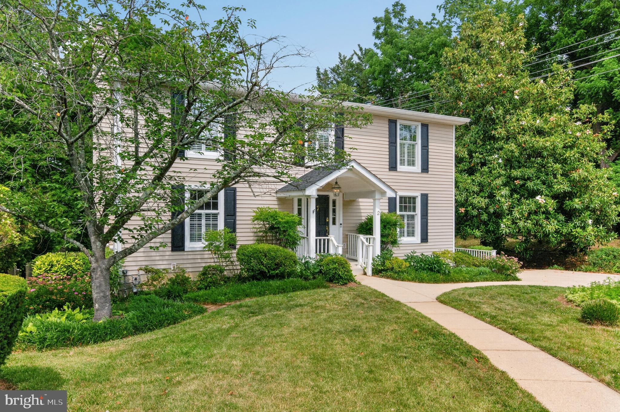 WEST ANNAPOLIS - Residential