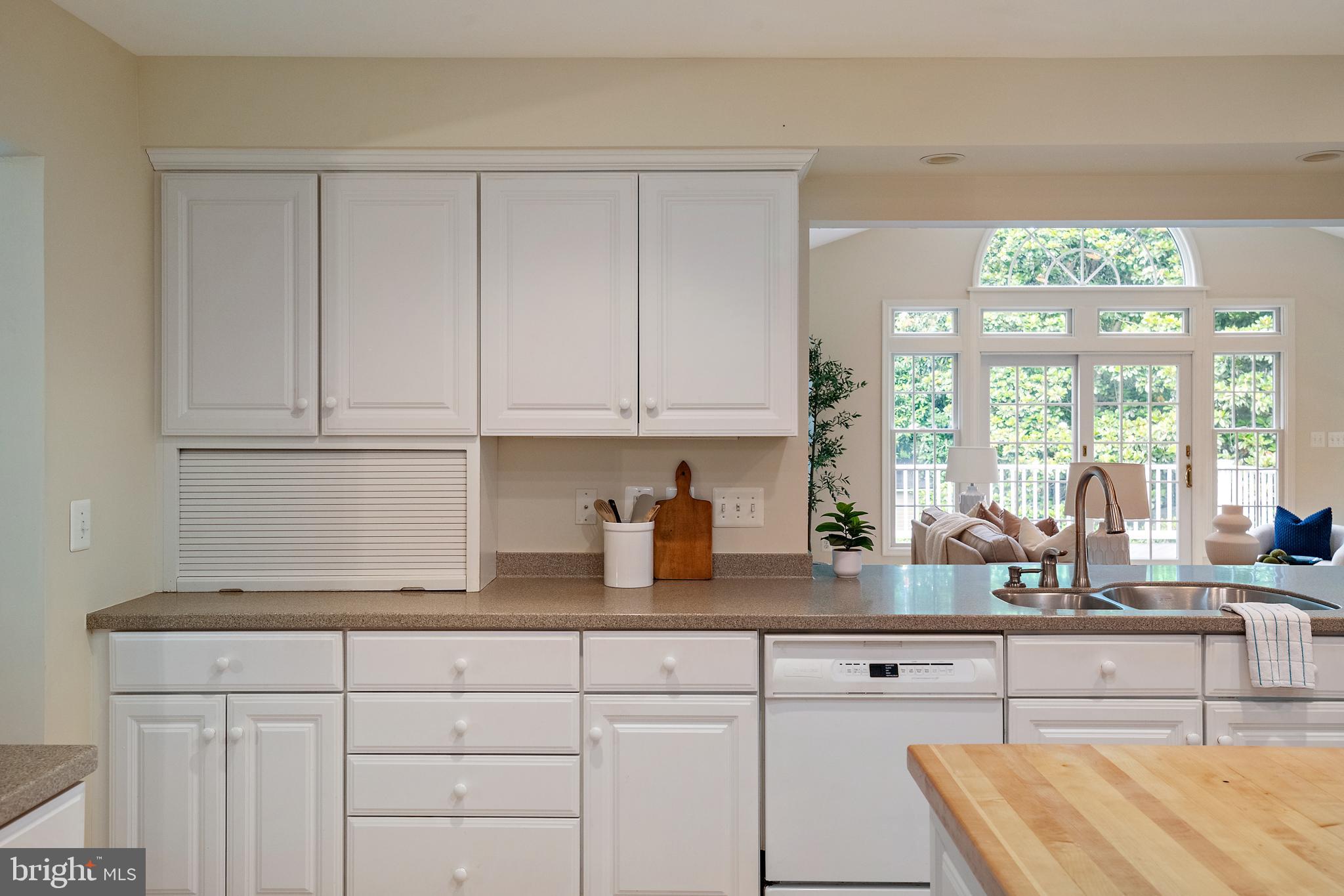 WEST ANNAPOLIS - Residential