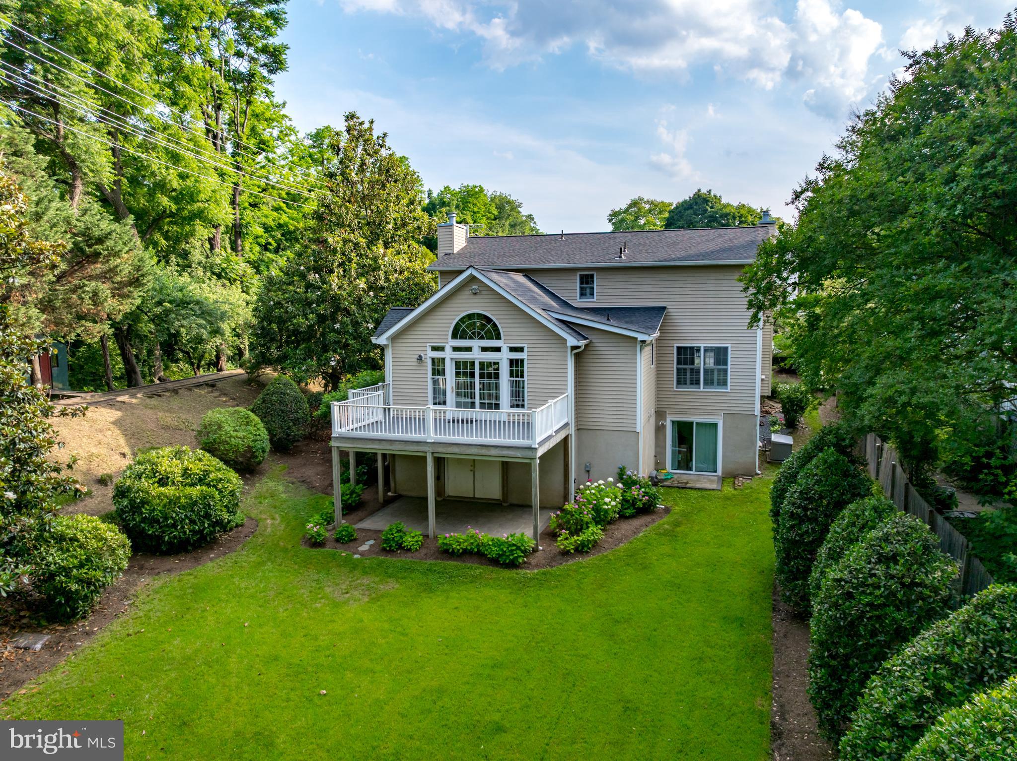 WEST ANNAPOLIS - Residential