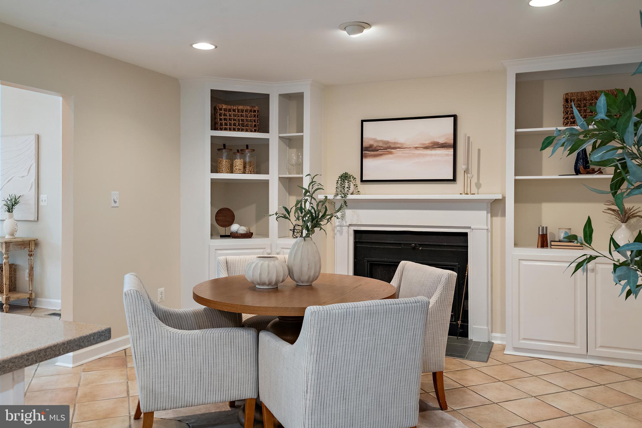 WEST ANNAPOLIS - Residential