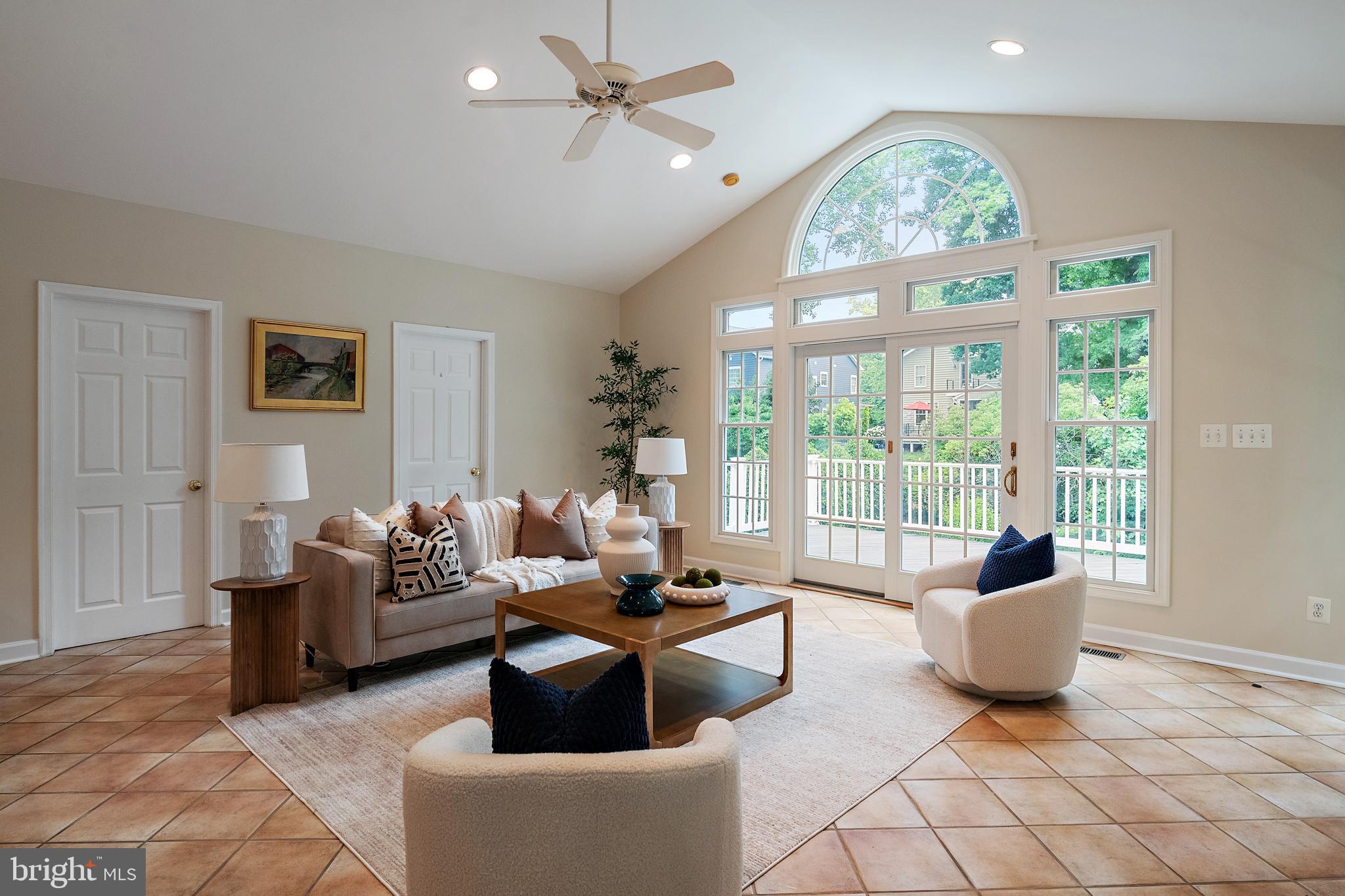 WEST ANNAPOLIS - Residential