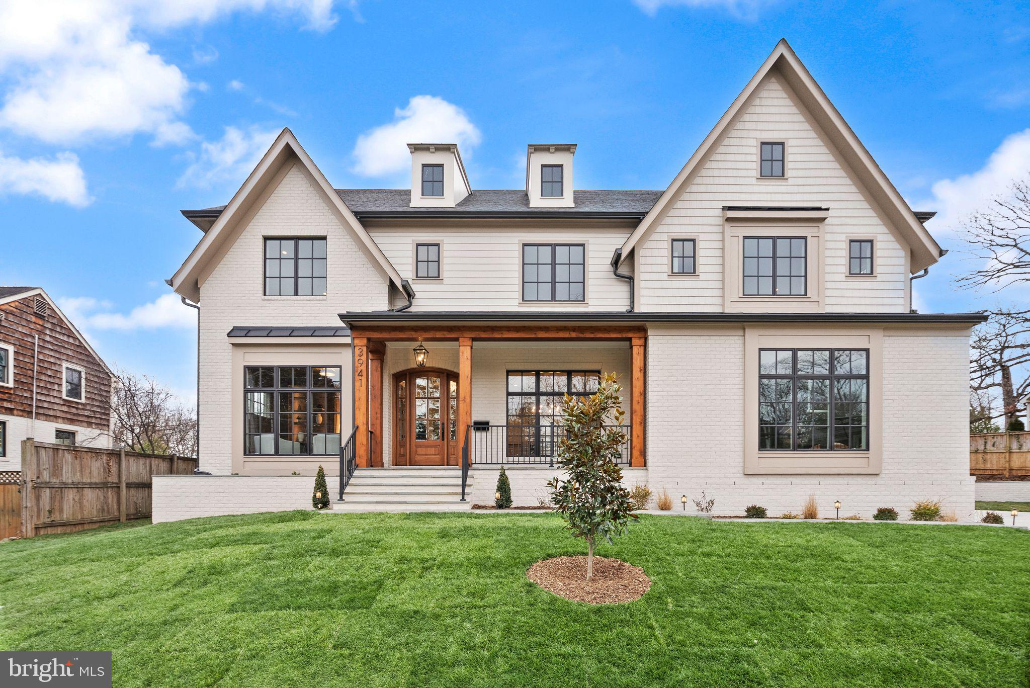 COUNTRY CLUB GROVE - Residential