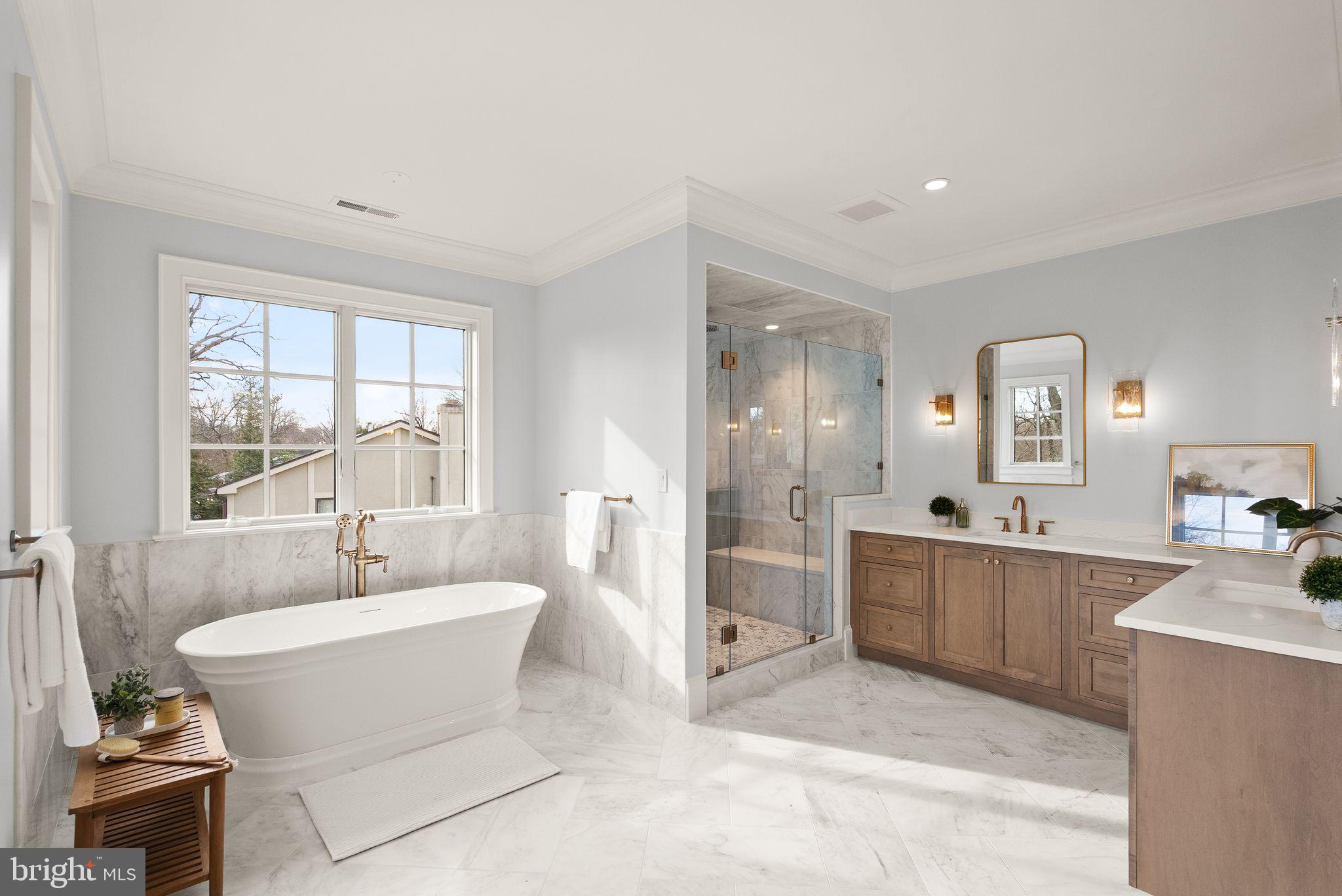 COUNTRY CLUB GROVE - Residential