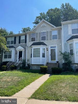 Amazing opportunity to build some sweat equity!   Spacious townhouse in need of TLC.   Fresh paint,  new carpets would go a long way!   Priced way below recent sales in Kings Point!    Two large bedrooms and full bath on the upper level.   Living room w/hardwood floors, lead to the spacious kitchen which offers access to the rear deck,  updated stainless steel appliances and ceramic floors.     Fully finished, walk out basement, offers a wood burning fireplace, family room and an additional room for den/bedroom, ect.... Private rear yard backing to woods and easy access to the park!   MOTIVATED SELLER IS OPEN TO OFFERS!
