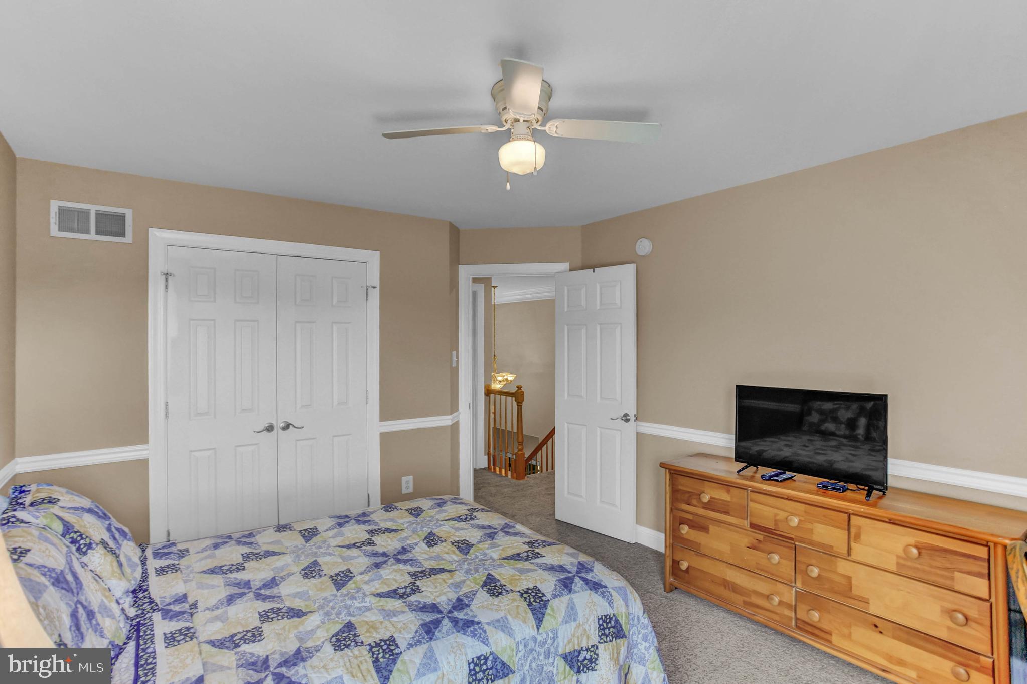 FOX CHASE - Residential