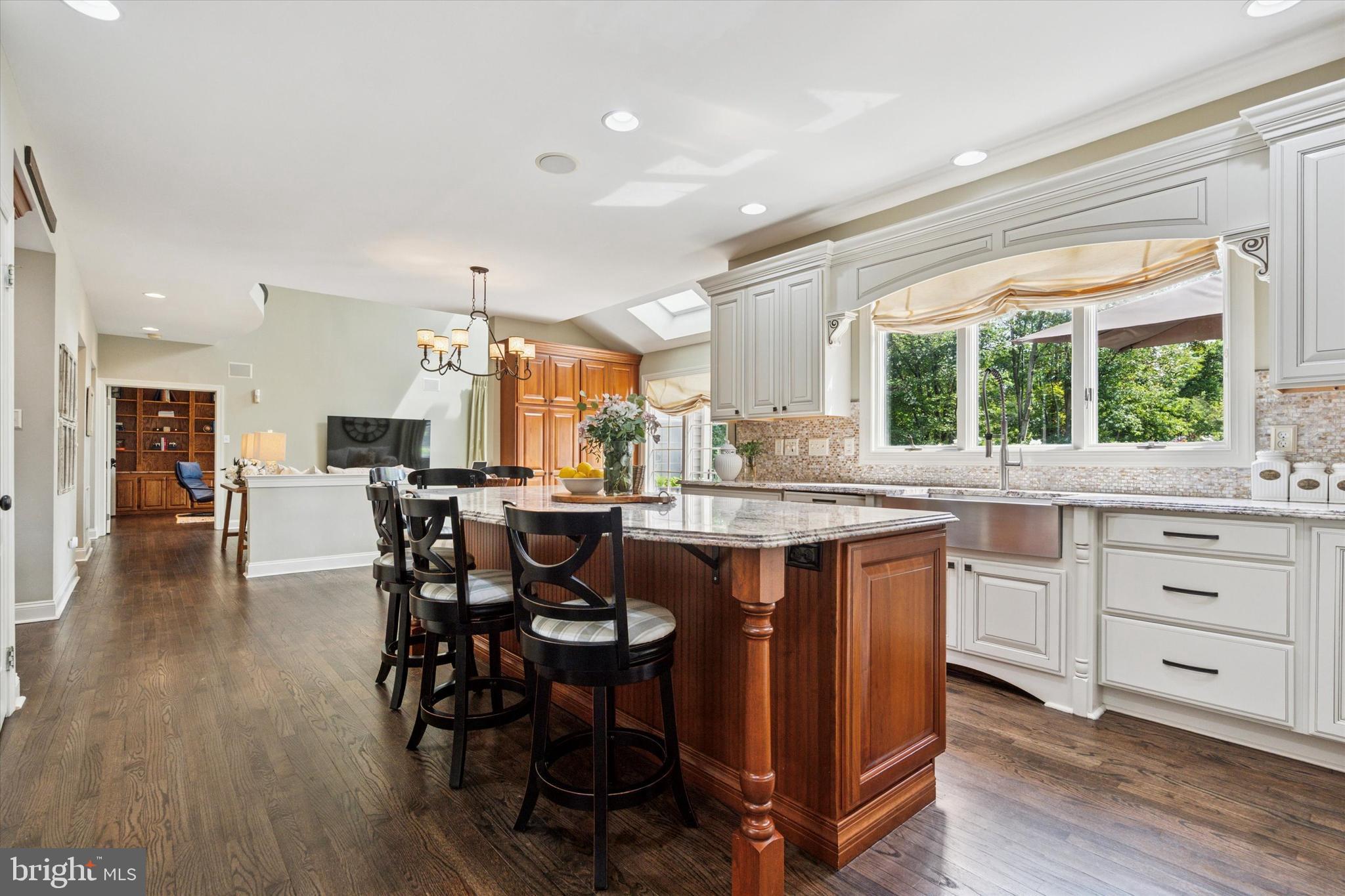 SPRINGTON CHASE - Residential