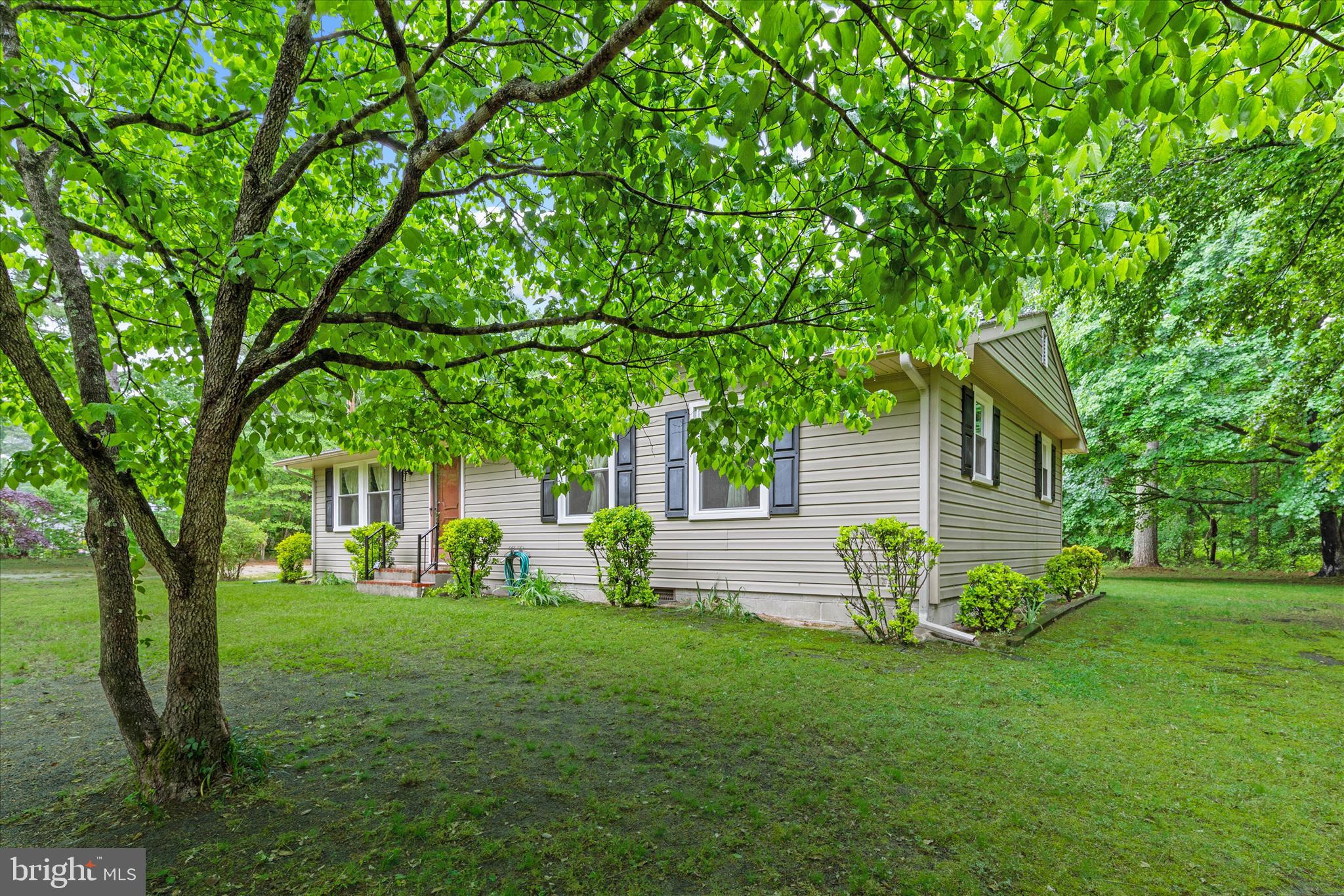 UPPER FERRY ACRES - Residential