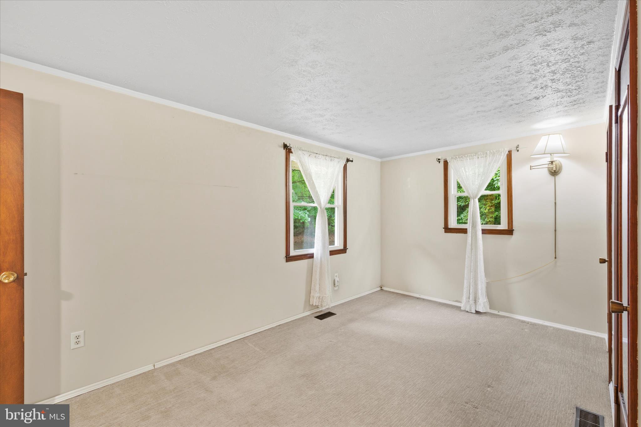 UPPER FERRY ACRES - Residential
