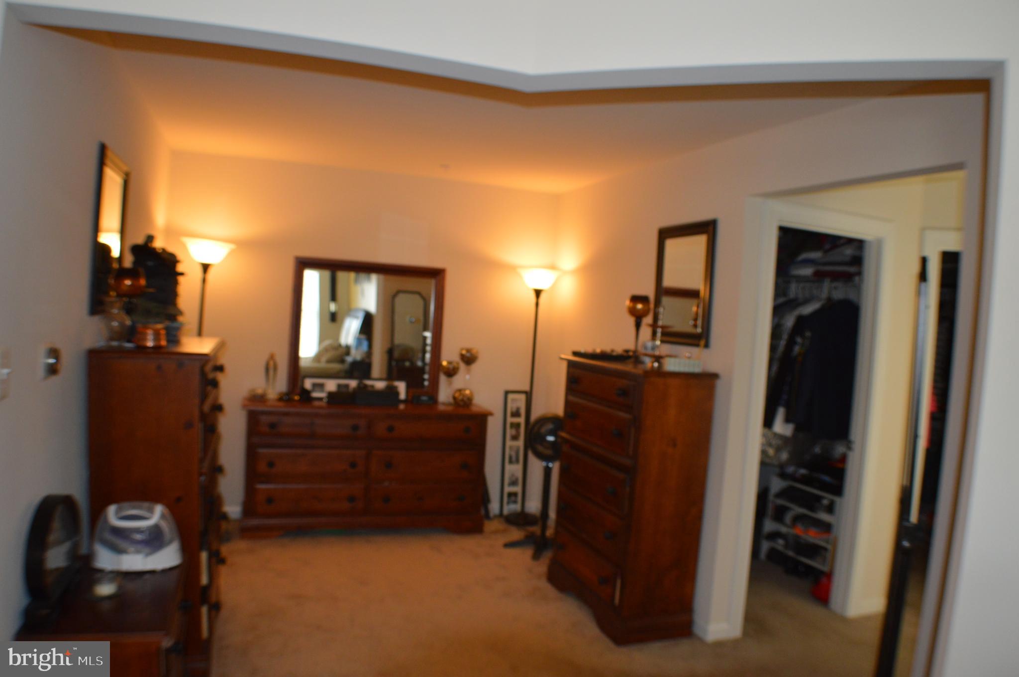 SAVANNAH VILLAGE - Residential Lease