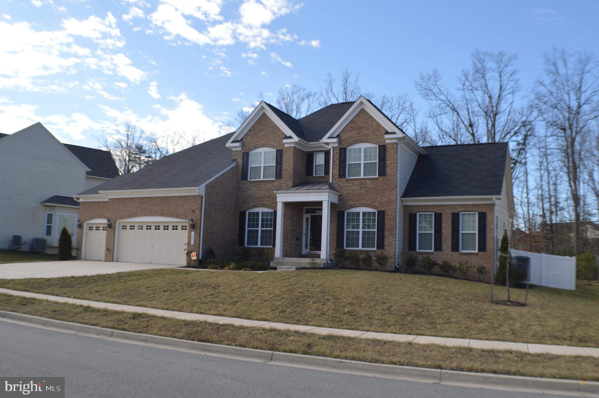 SAVANNAH VILLAGE - Residential Lease