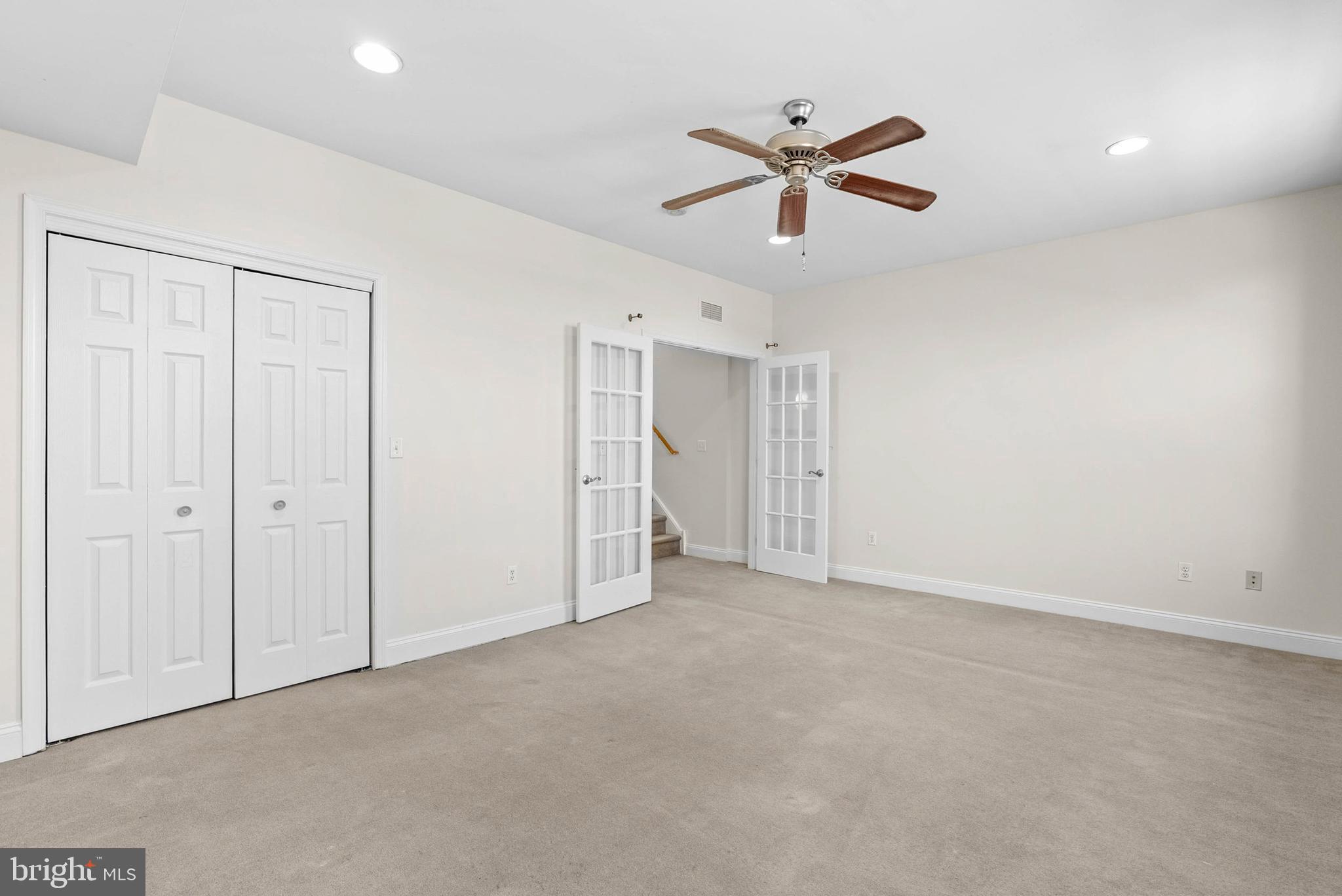 FAIRMOUNT - Residential Lease