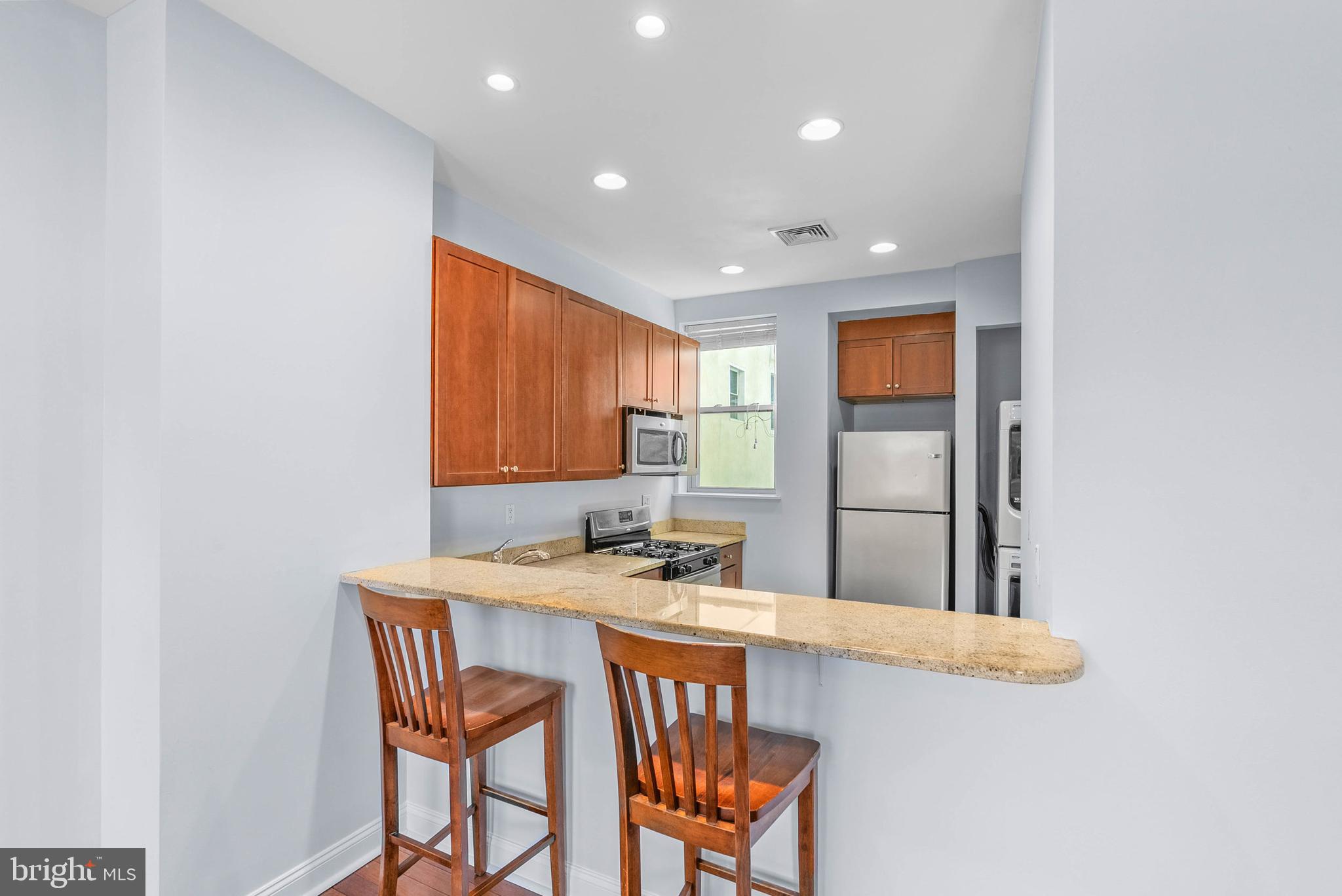 FAIRMOUNT - Residential Lease