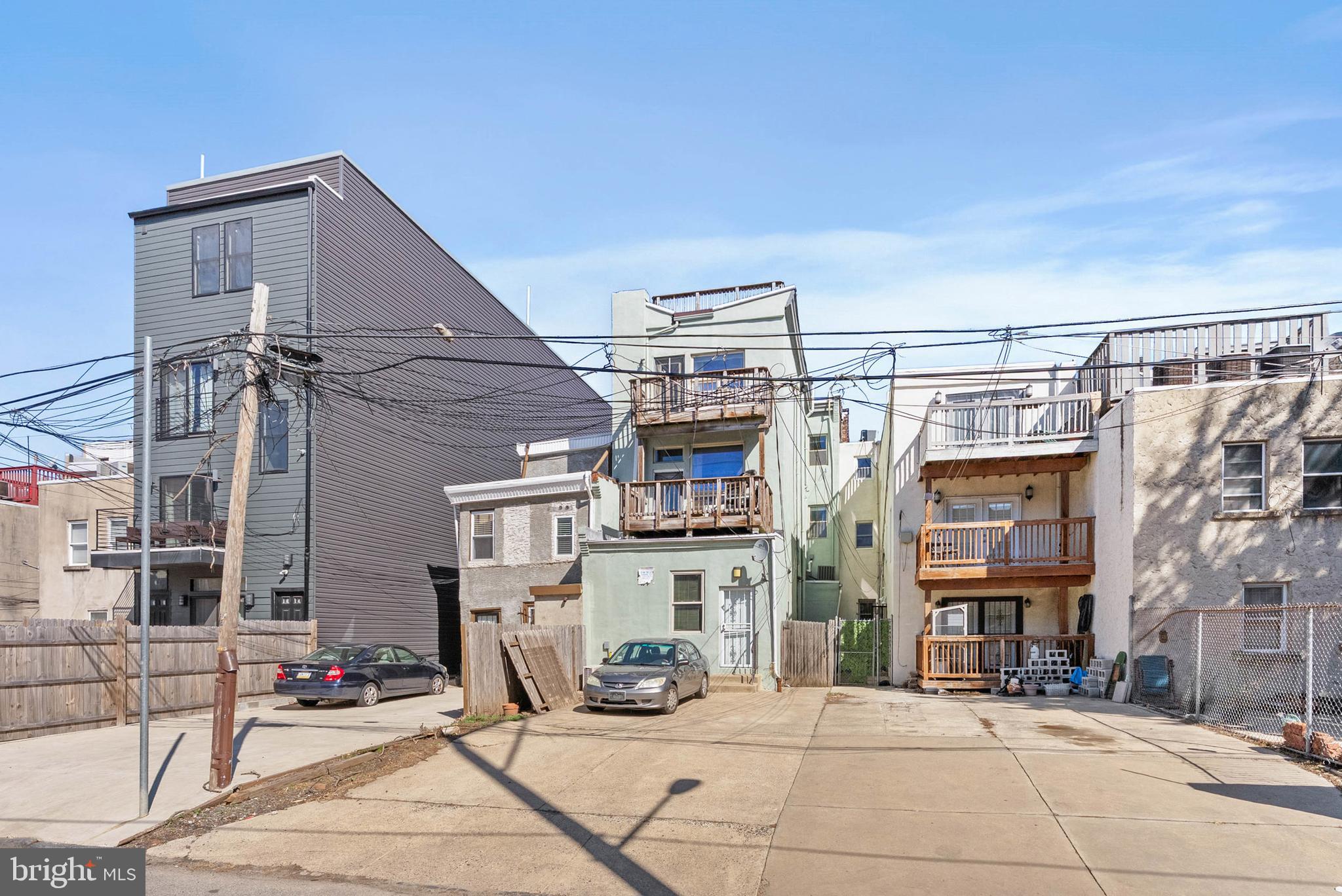FAIRMOUNT - Residential Lease