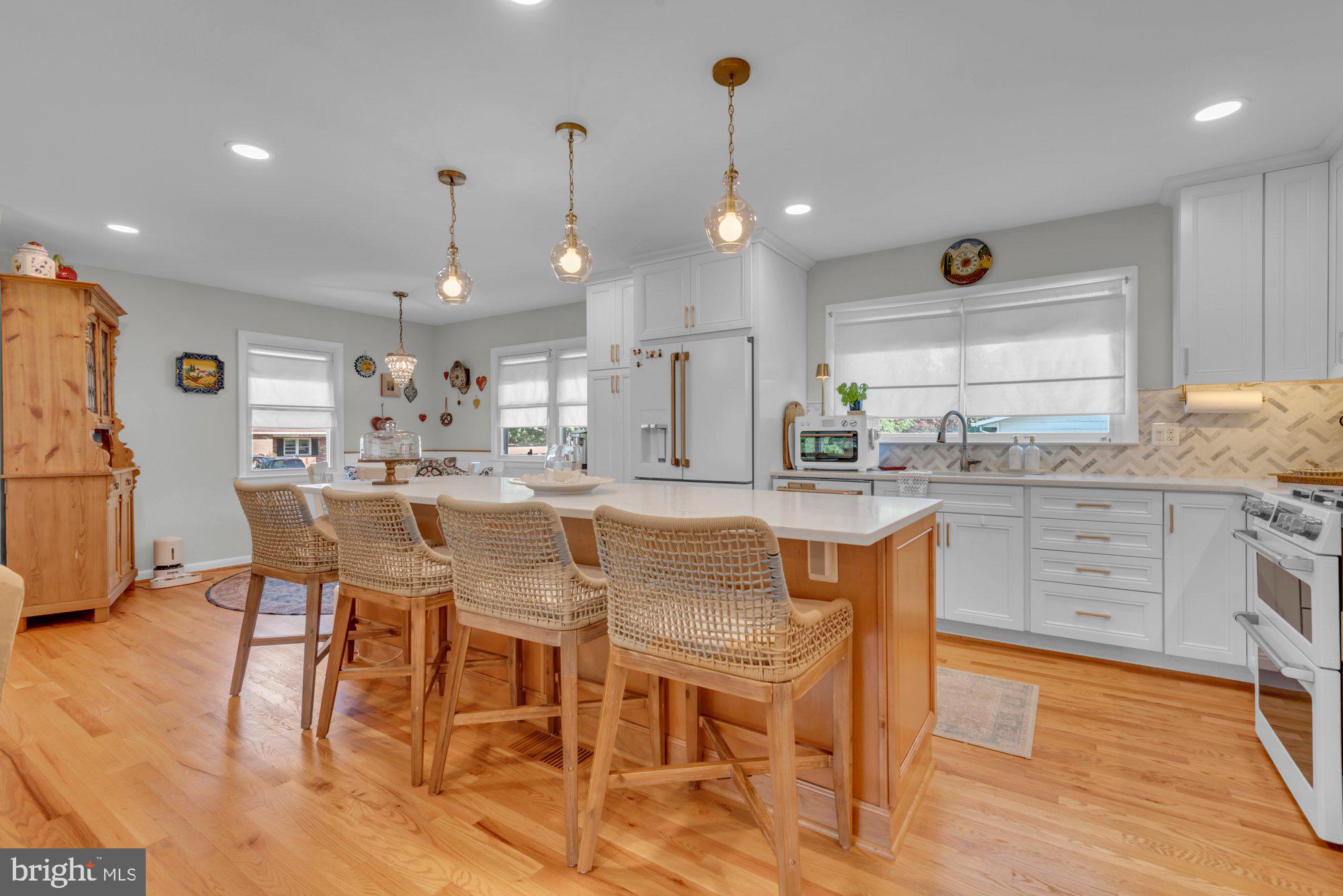 ADMIRAL HEIGHTS - Residential