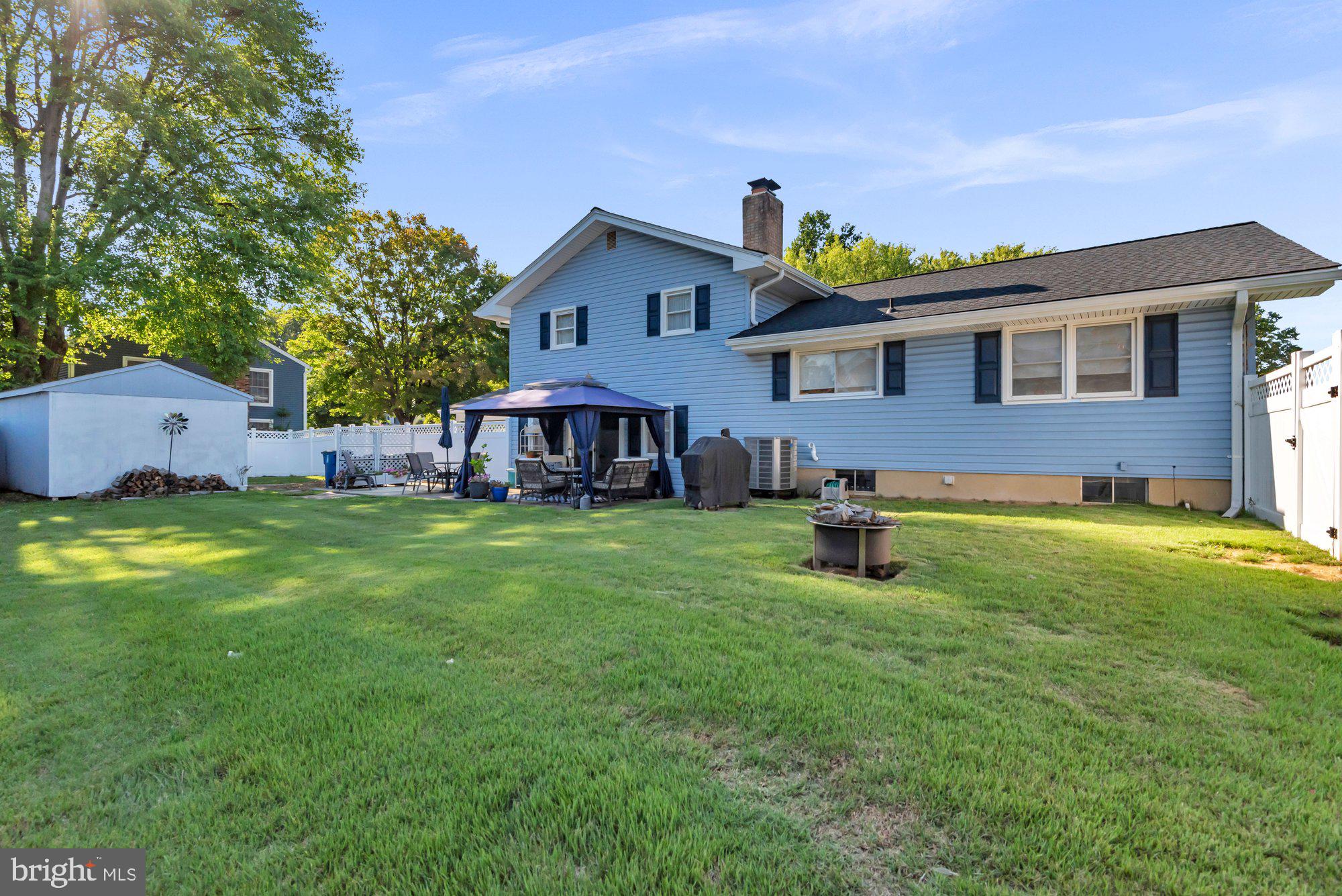 ADMIRAL HEIGHTS - Residential