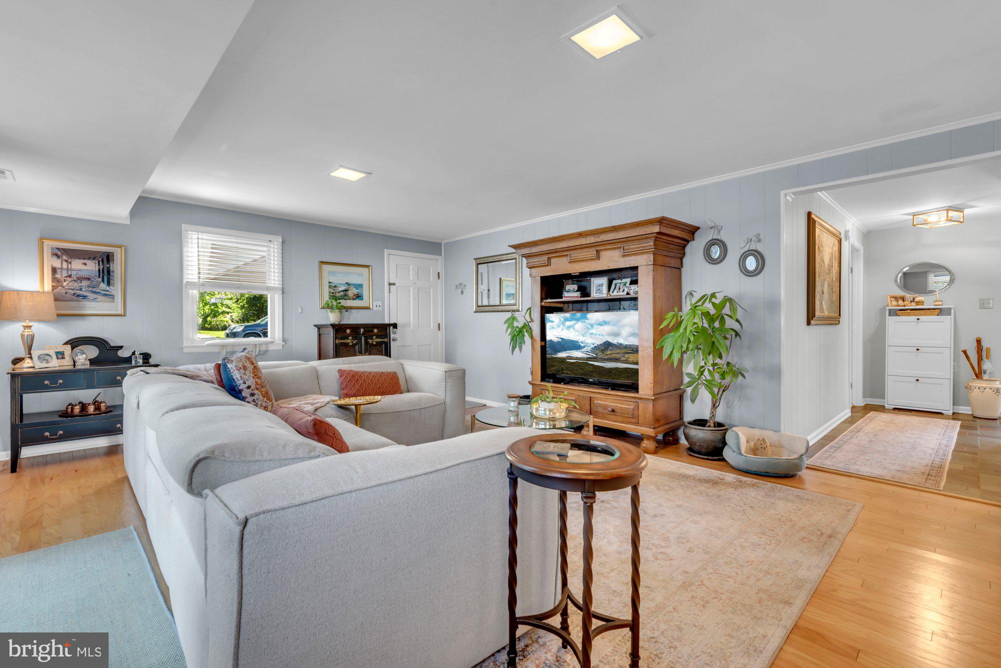 ADMIRAL HEIGHTS - Residential