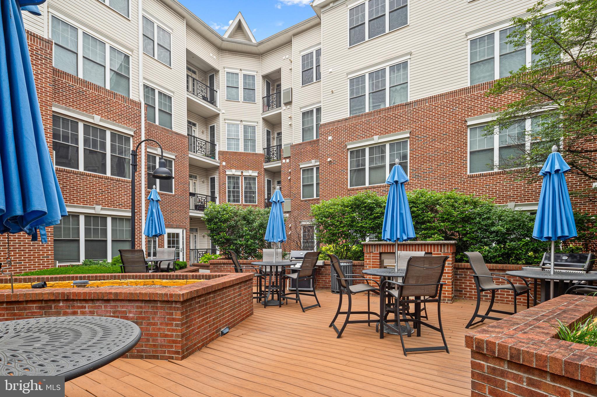 CONSHOHOCKEN - Residential