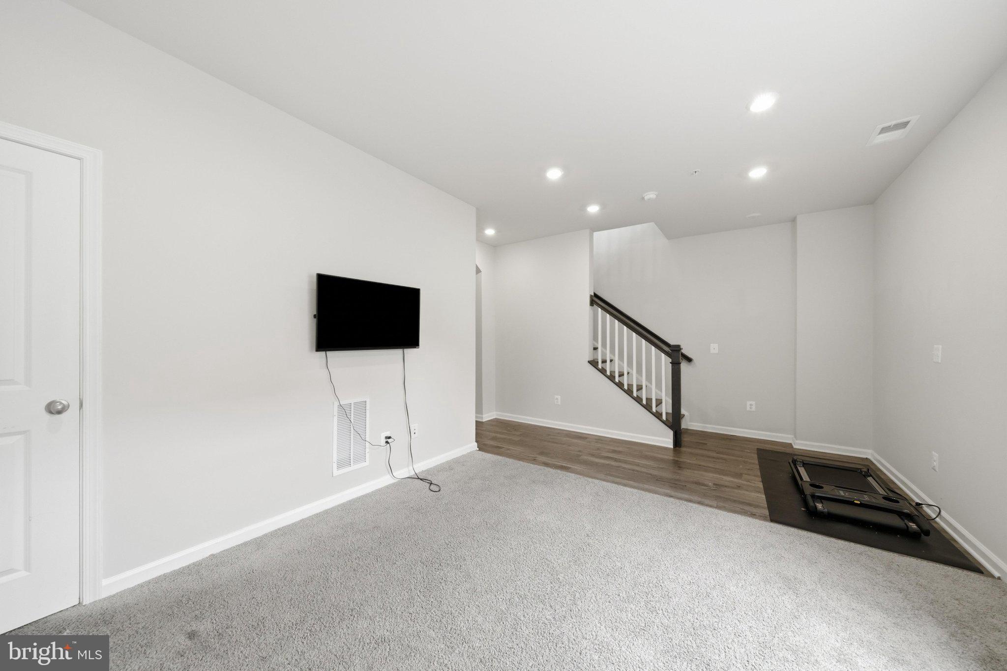 RESERVE AT DAMASCUS - Residential