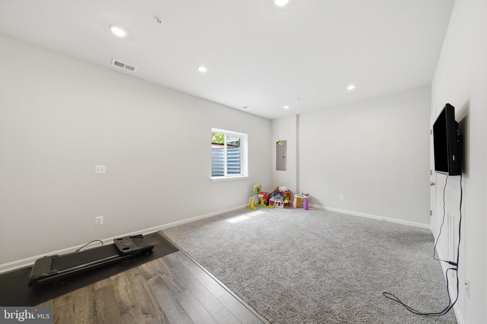 RESERVE AT DAMASCUS - Residential