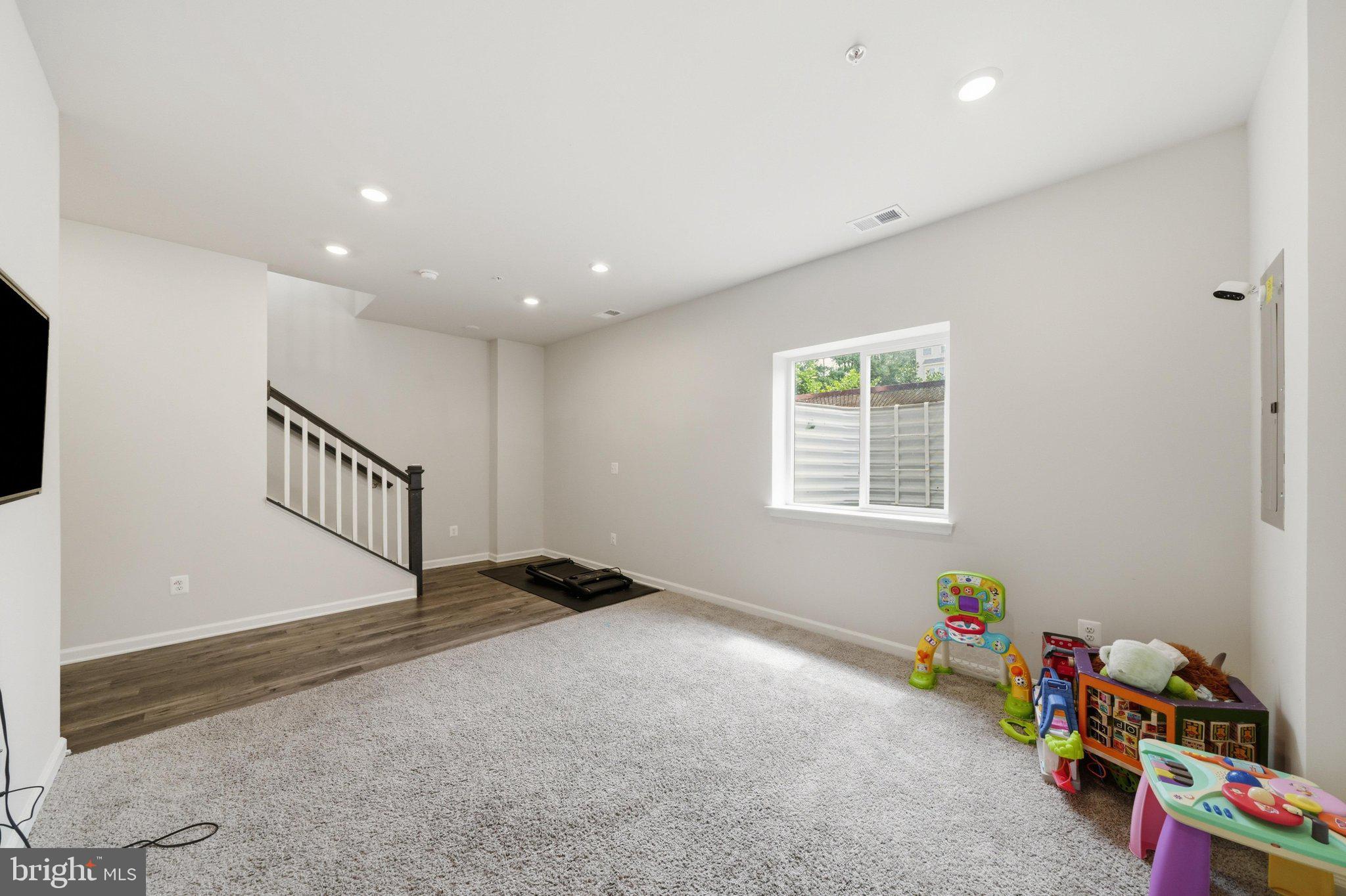 RESERVE AT DAMASCUS - Residential