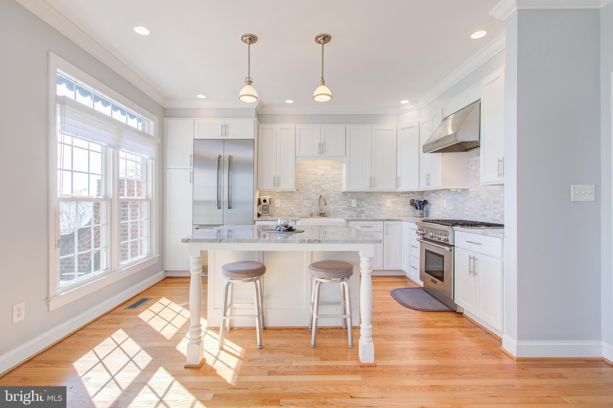 RIVERGATE - Residential