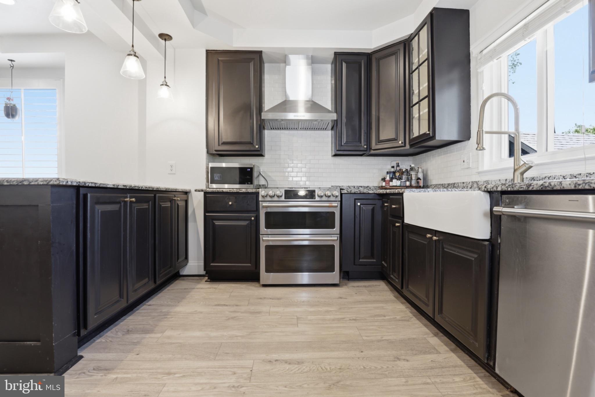 WOODRIDGE - Residential