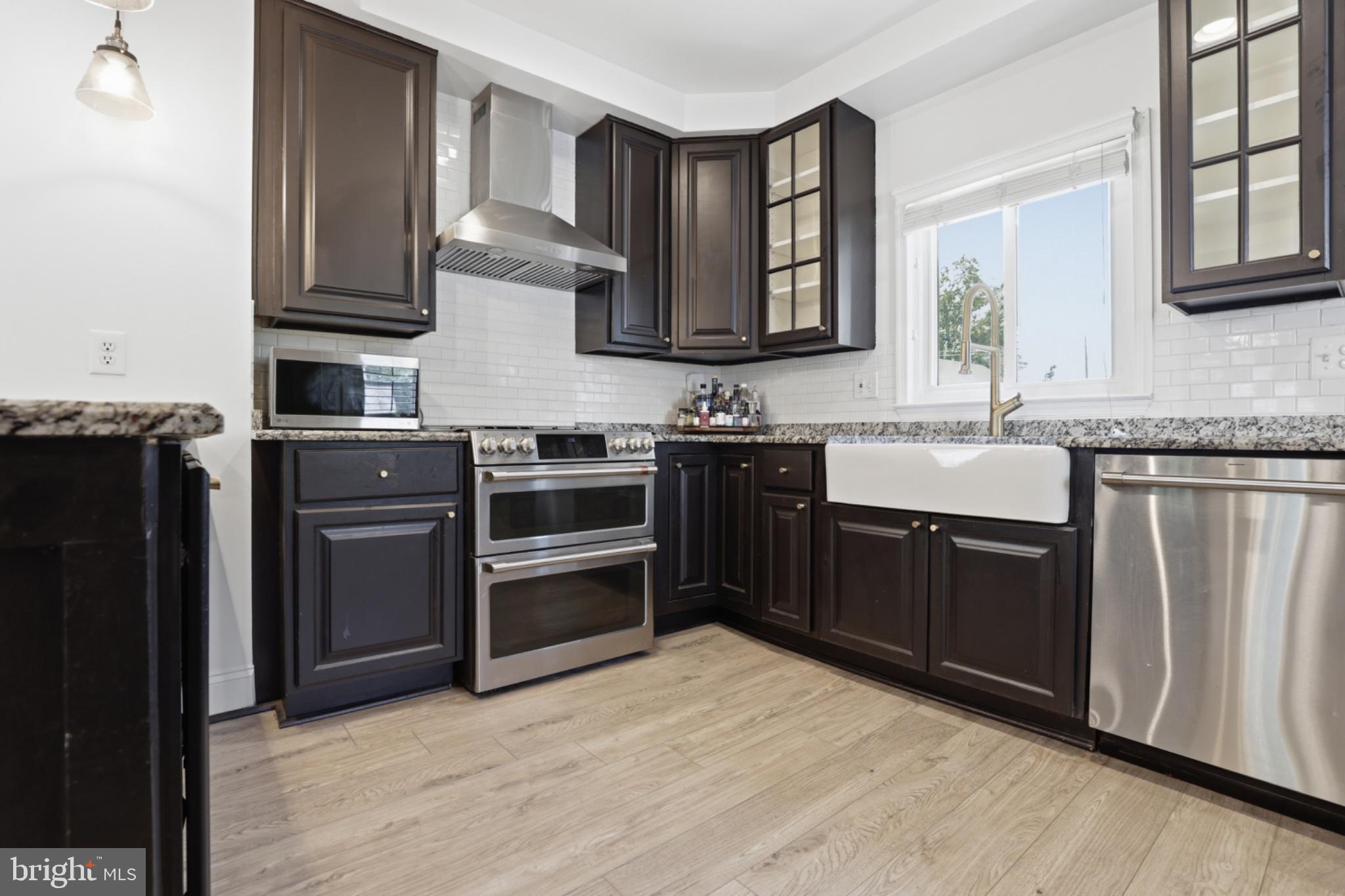 WOODRIDGE - Residential