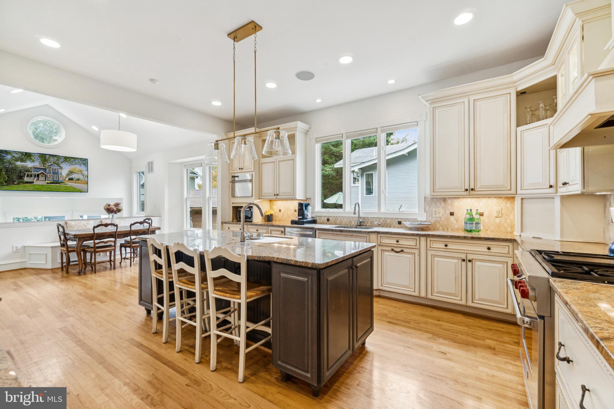 CHEVY CHASE - Residential