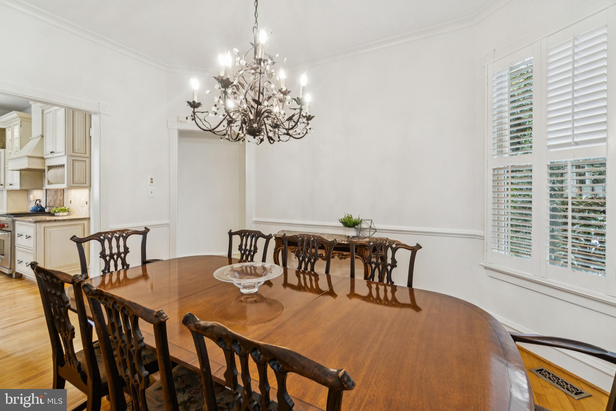 CHEVY CHASE - Residential