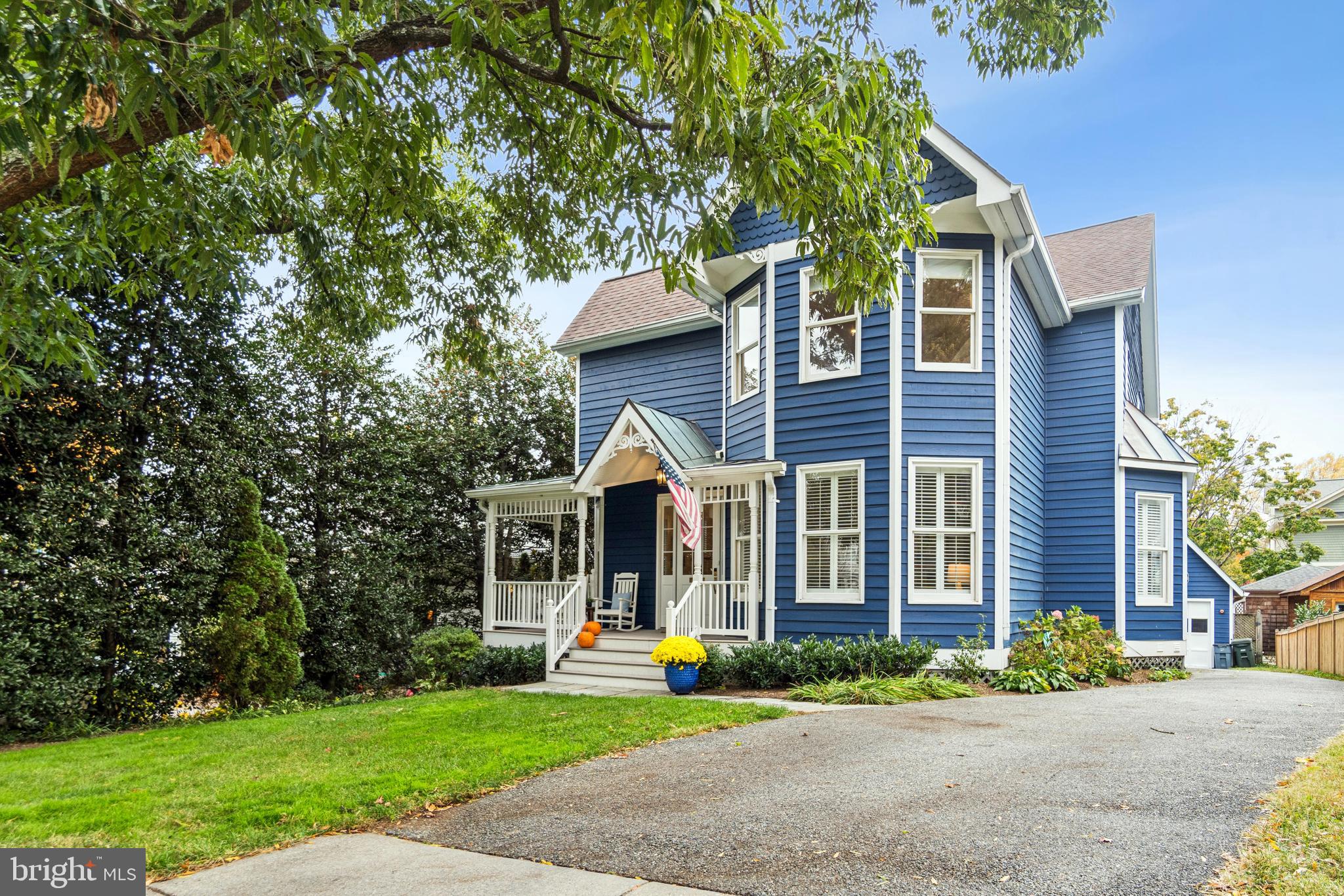 CHEVY CHASE - Residential