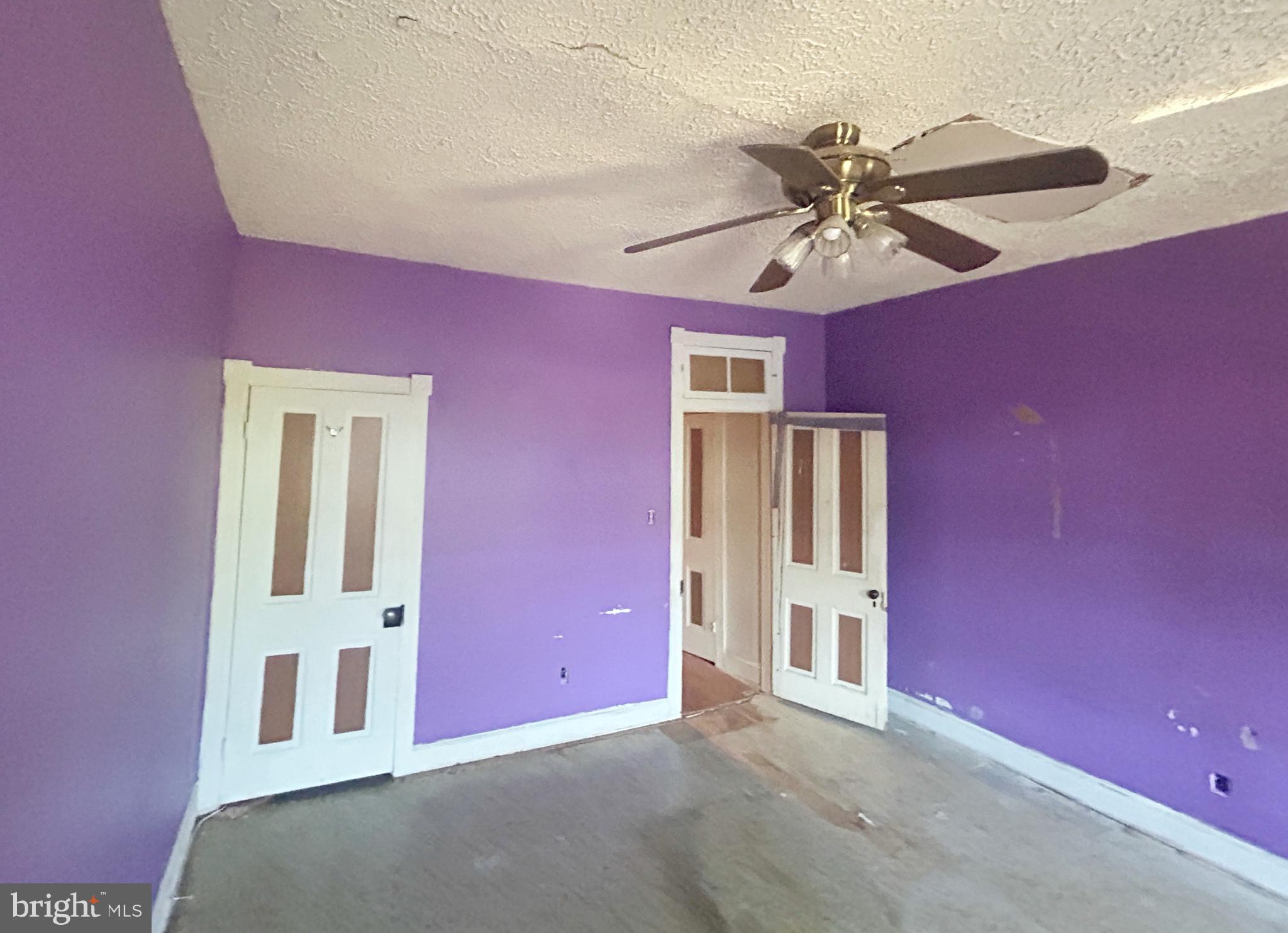 BALTIMORE HIGHLANDS - Residential