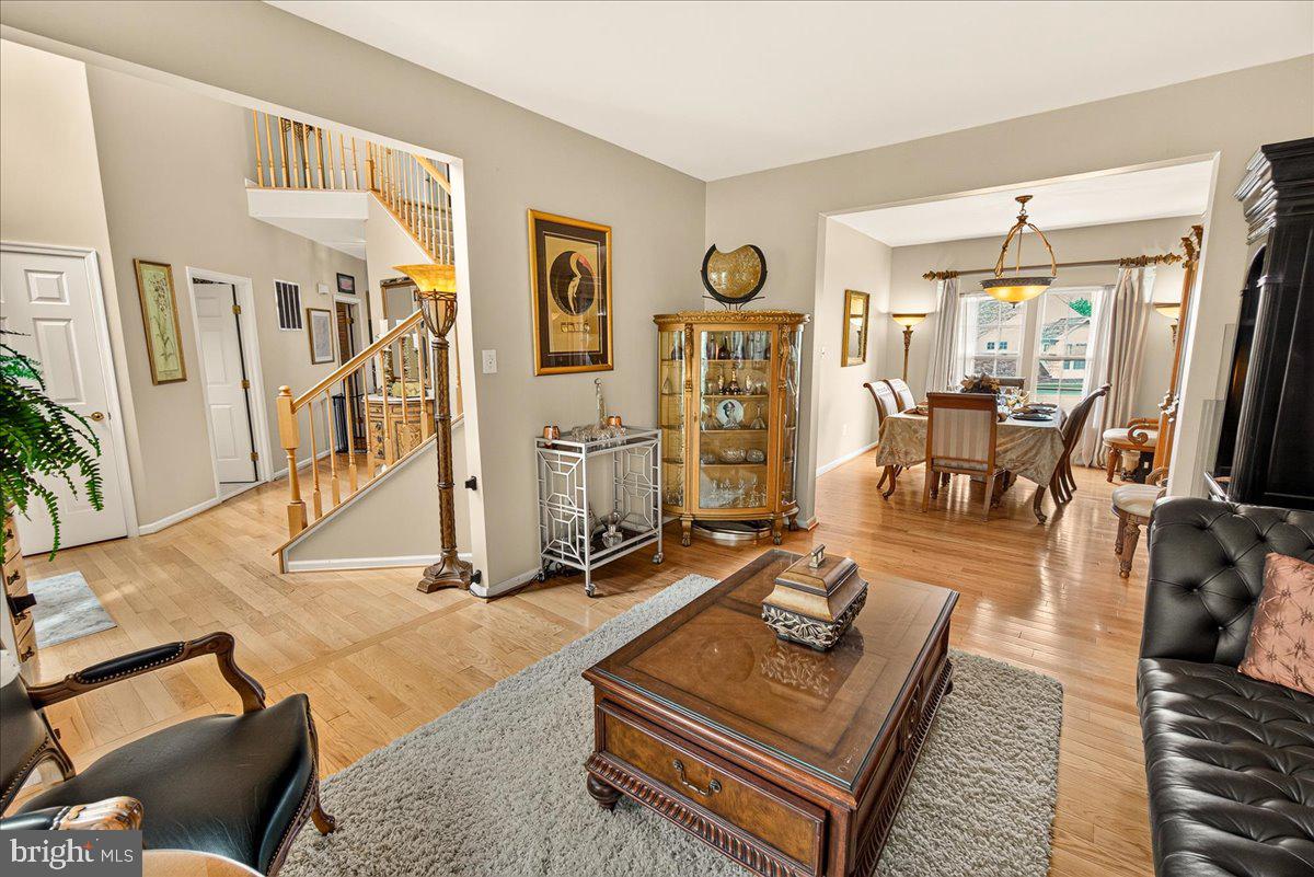 JENNA ESTATES - Residential