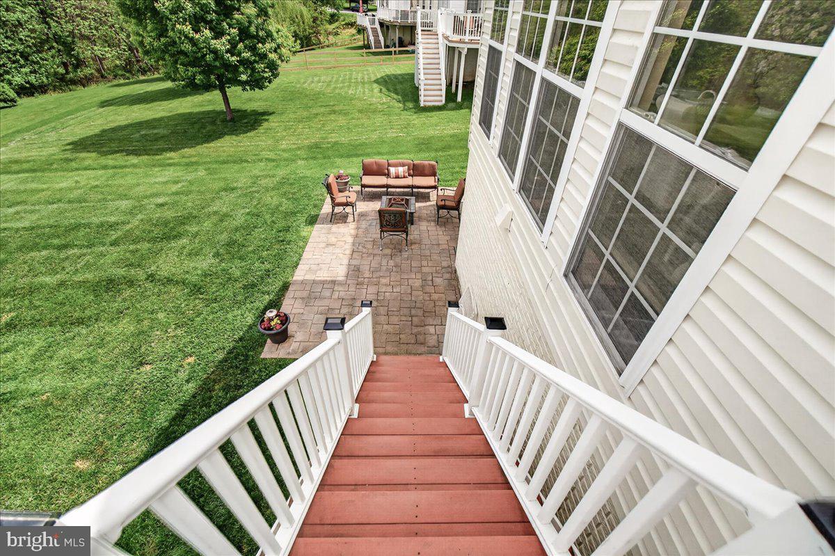 JENNA ESTATES - Residential