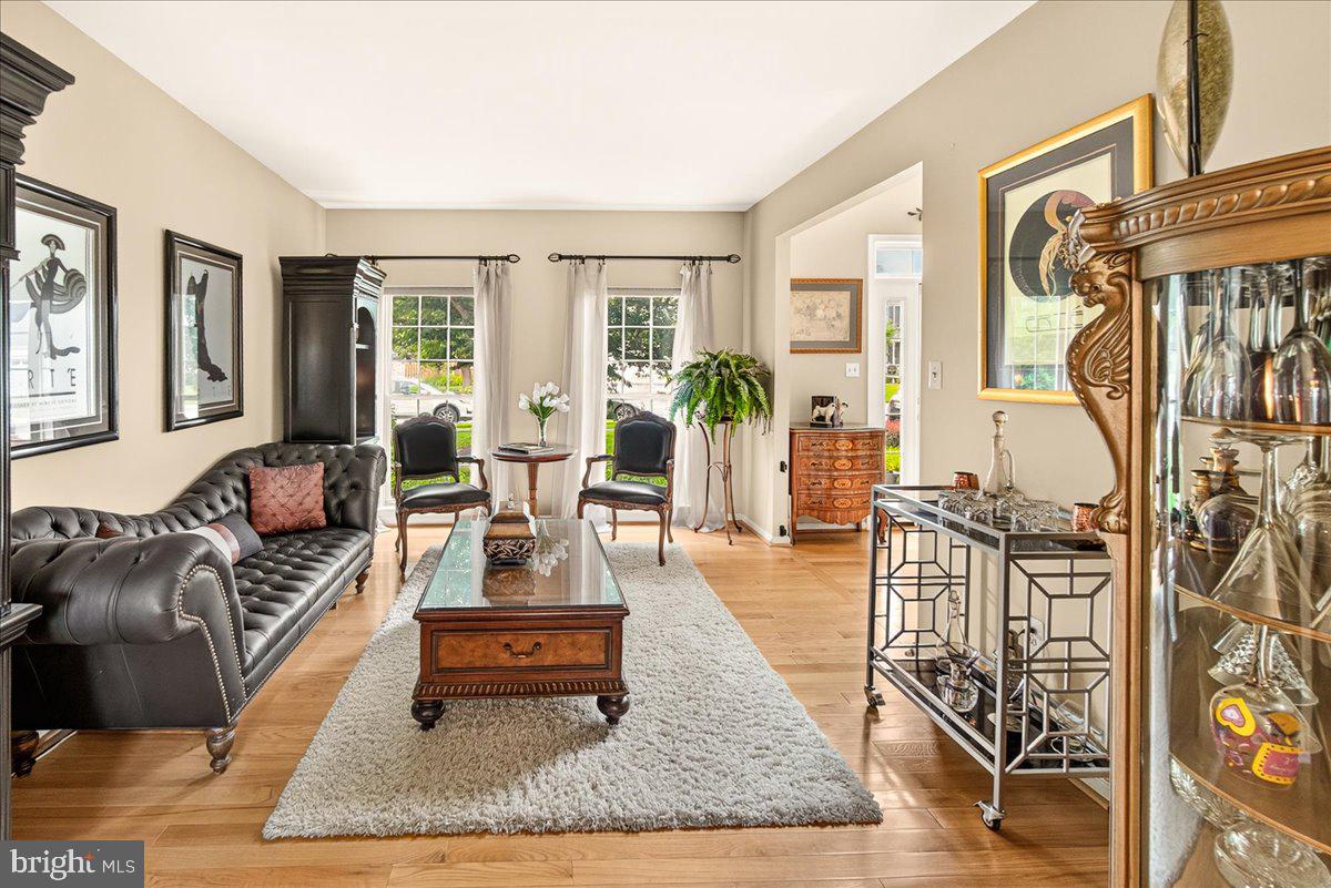 JENNA ESTATES - Residential