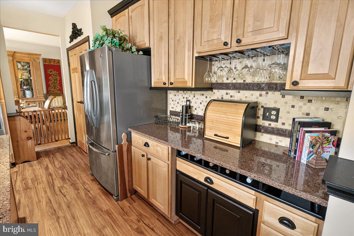 JENNA ESTATES - Residential