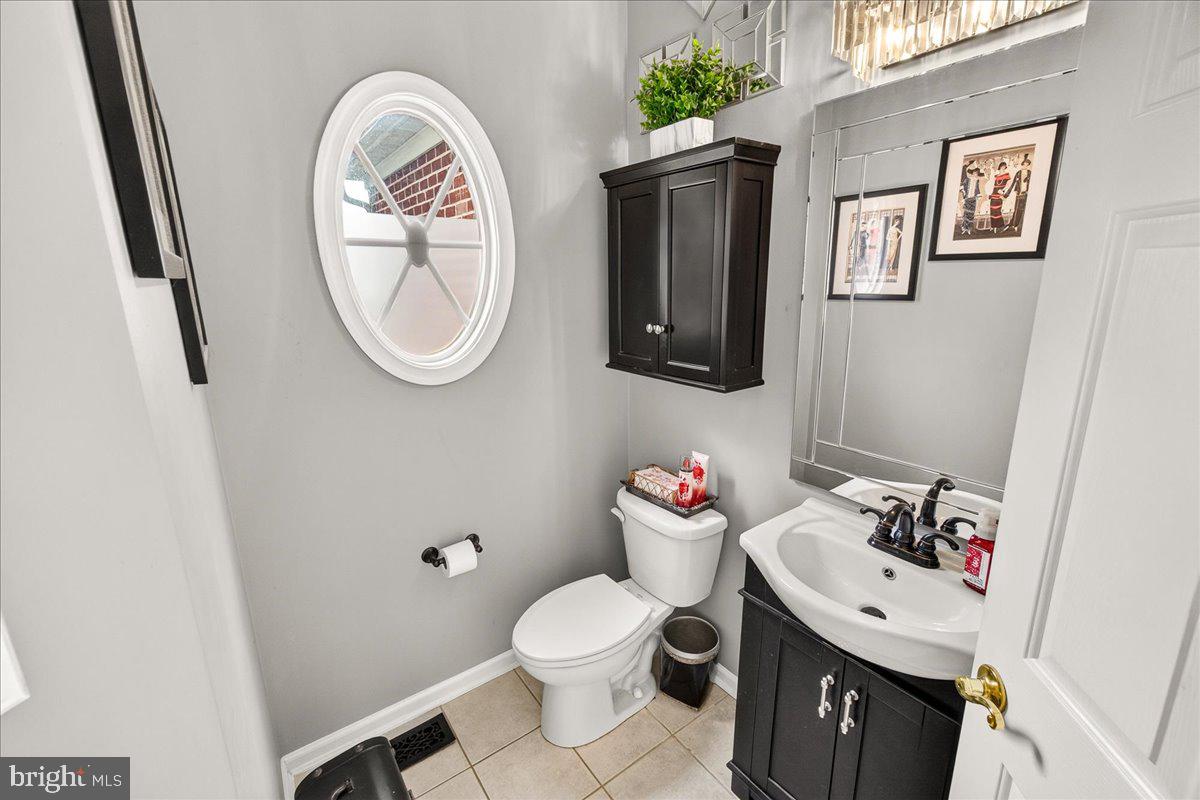 JENNA ESTATES - Residential