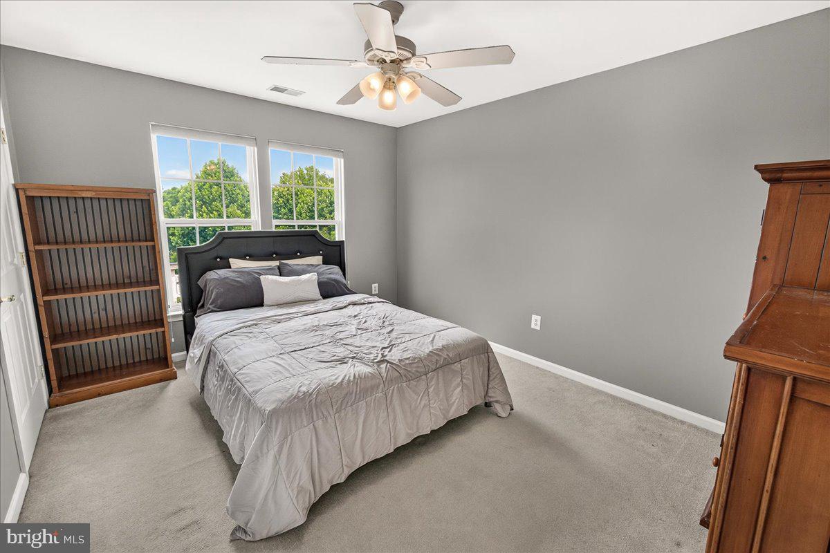 JENNA ESTATES - Residential