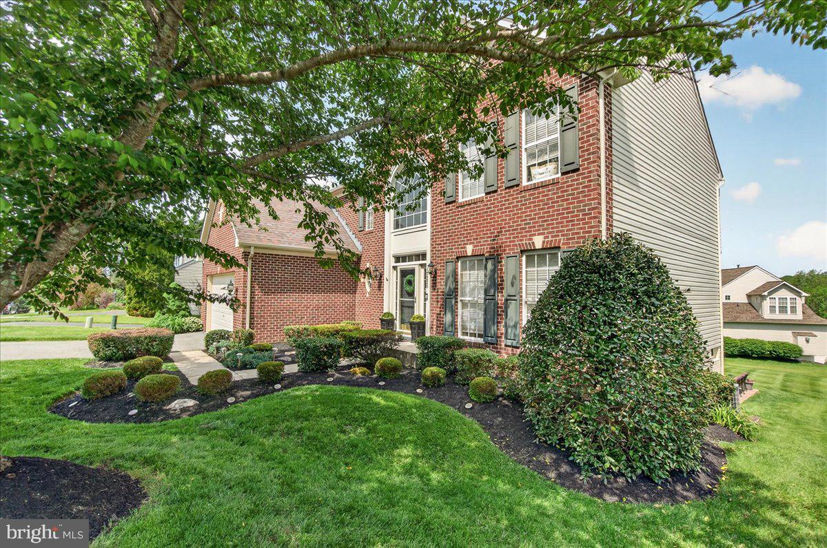 JENNA ESTATES - Residential