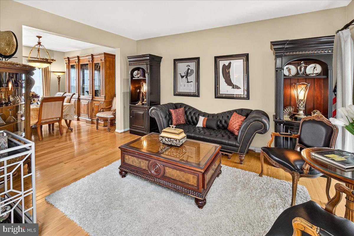 JENNA ESTATES - Residential