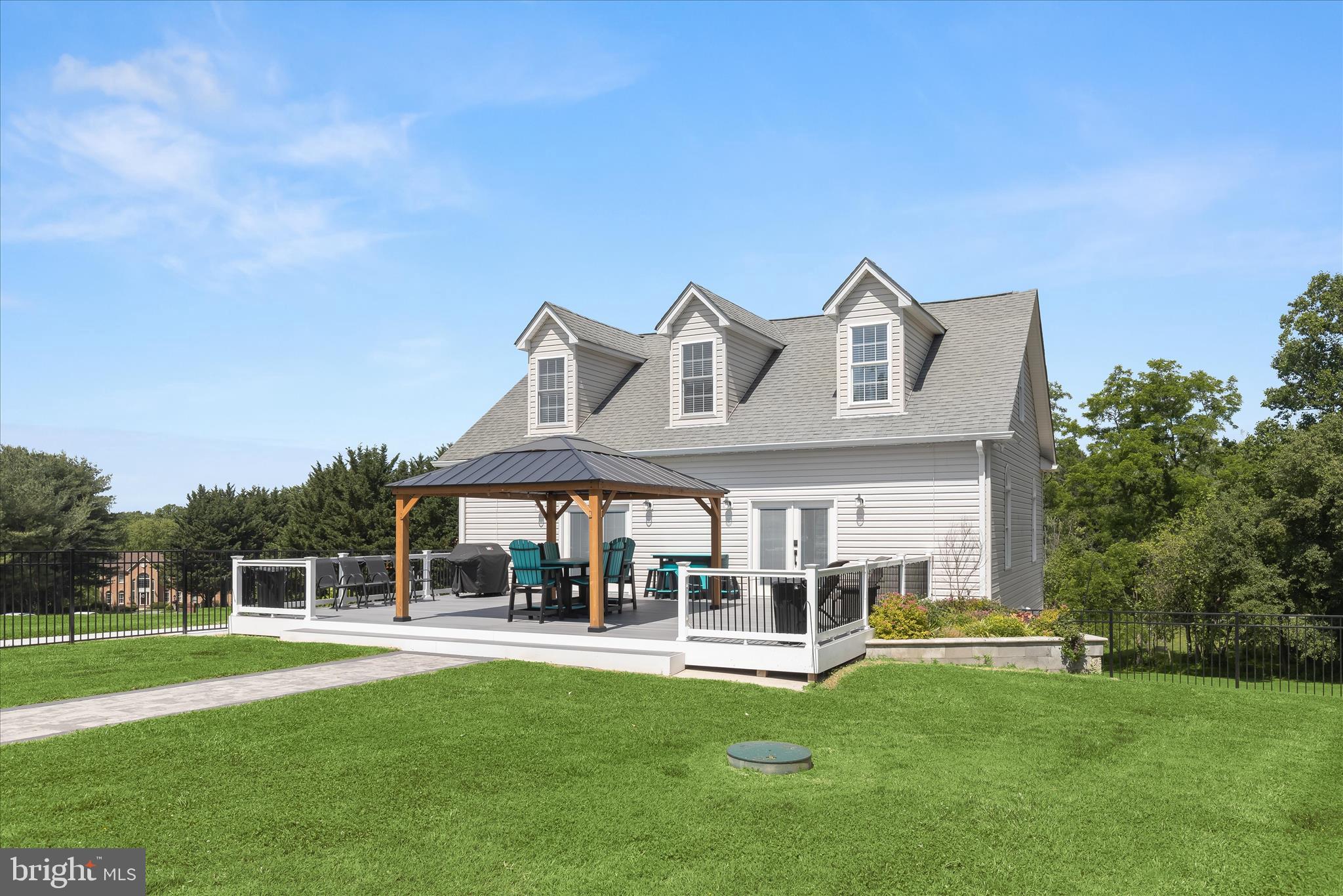 HADDON HURST - Residential