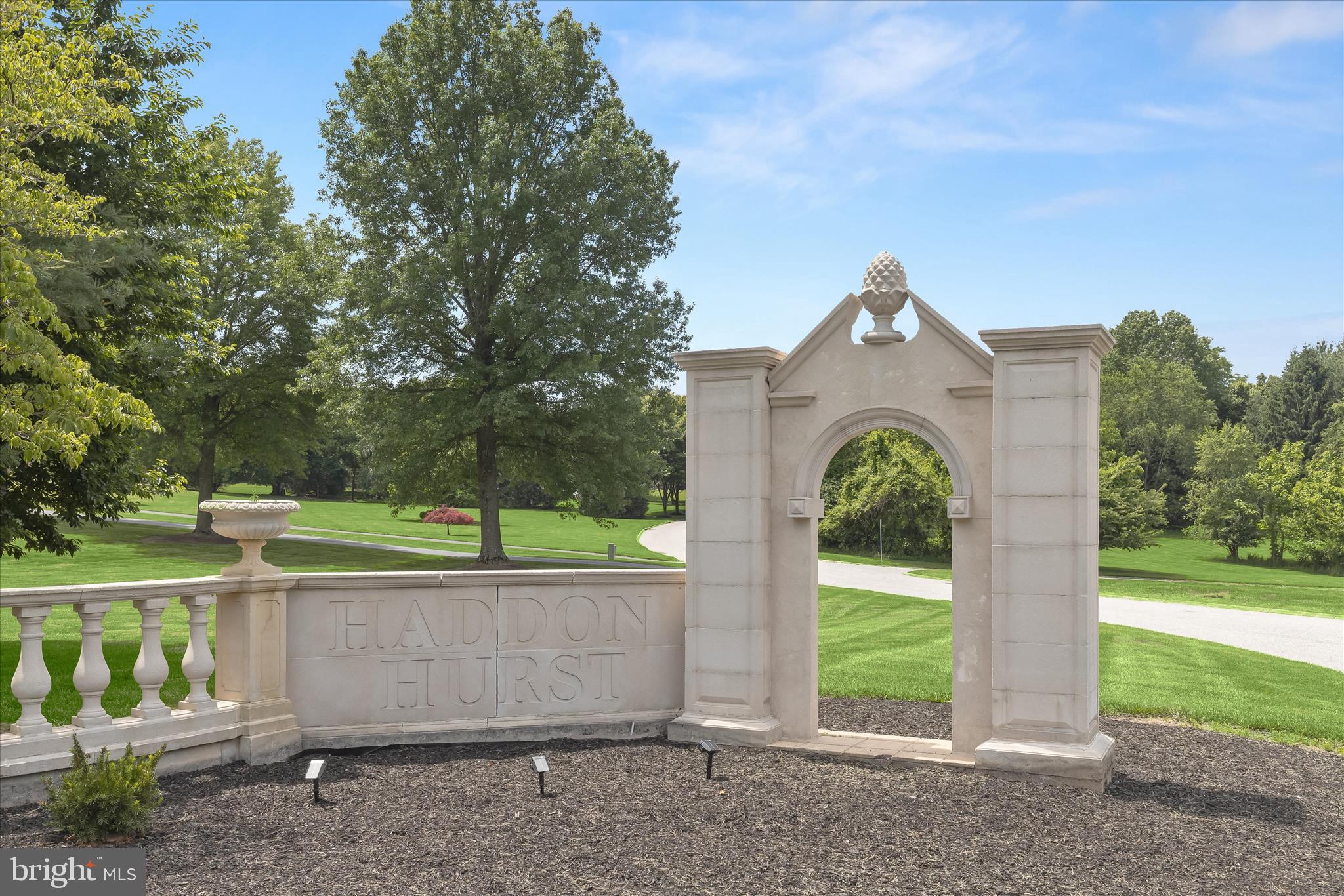 HADDON HURST - Residential