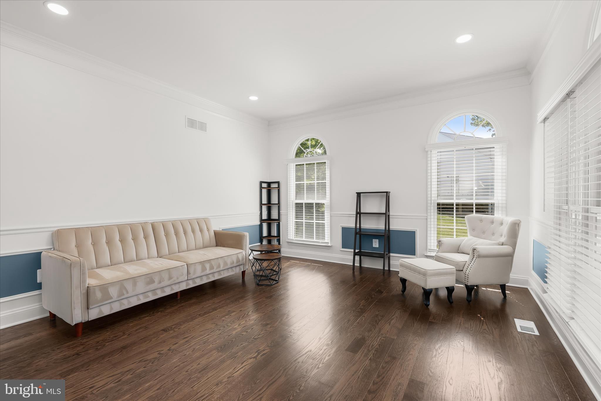 HADDON HURST - Residential